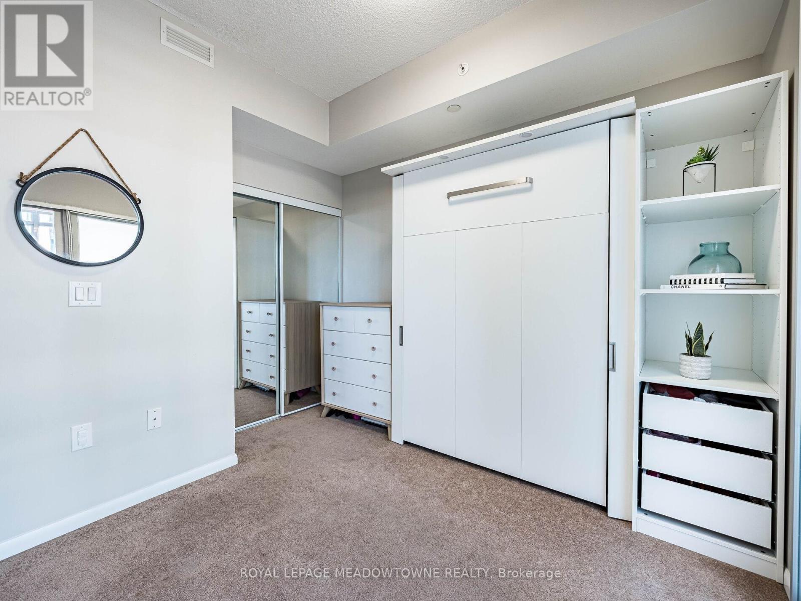 












832 - 830 LAWRENCE AVENUE W

,
Toronto,




Ontario
M6A0A2

