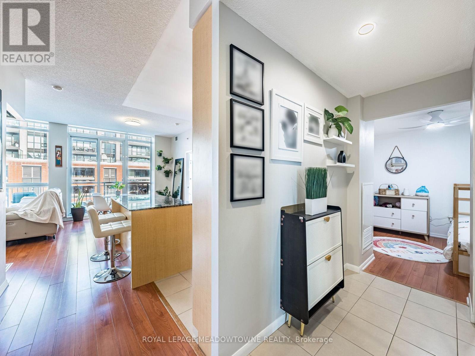 












832 - 830 LAWRENCE AVENUE W

,
Toronto,




Ontario
M6A0A2

