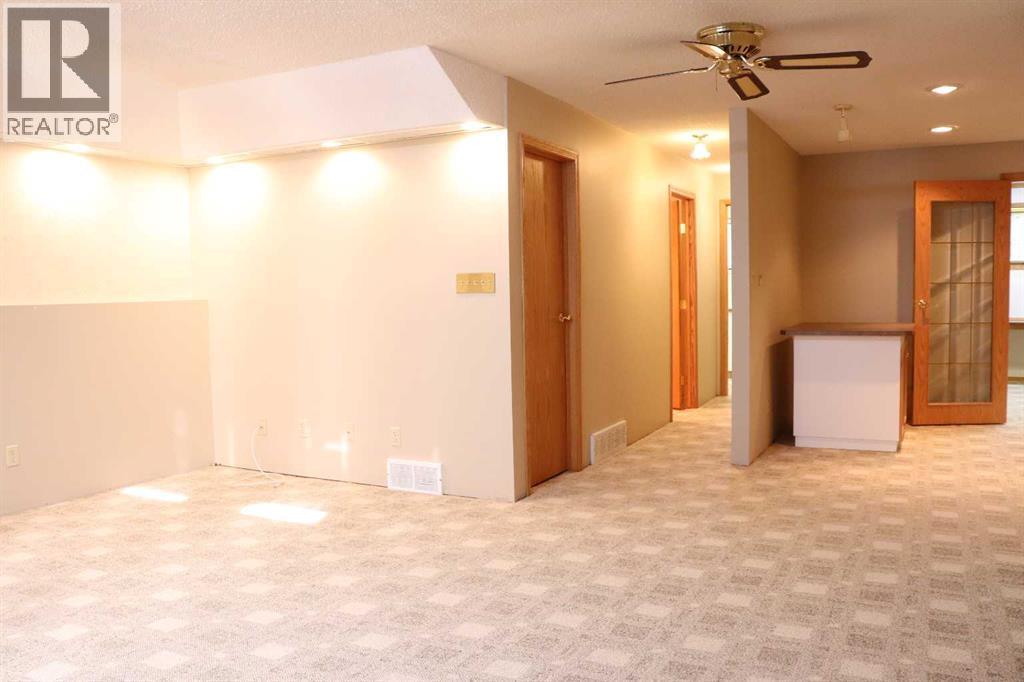 












164 Mt Crandell Crescent W

,
Lethbridge,




Alberta
T1K6L8

