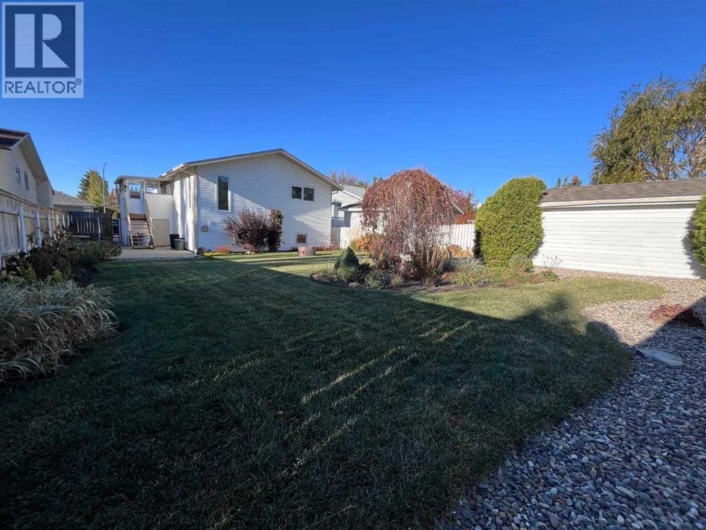 












164 Mt Crandell Crescent W

,
Lethbridge,




Alberta
T1K6L8

