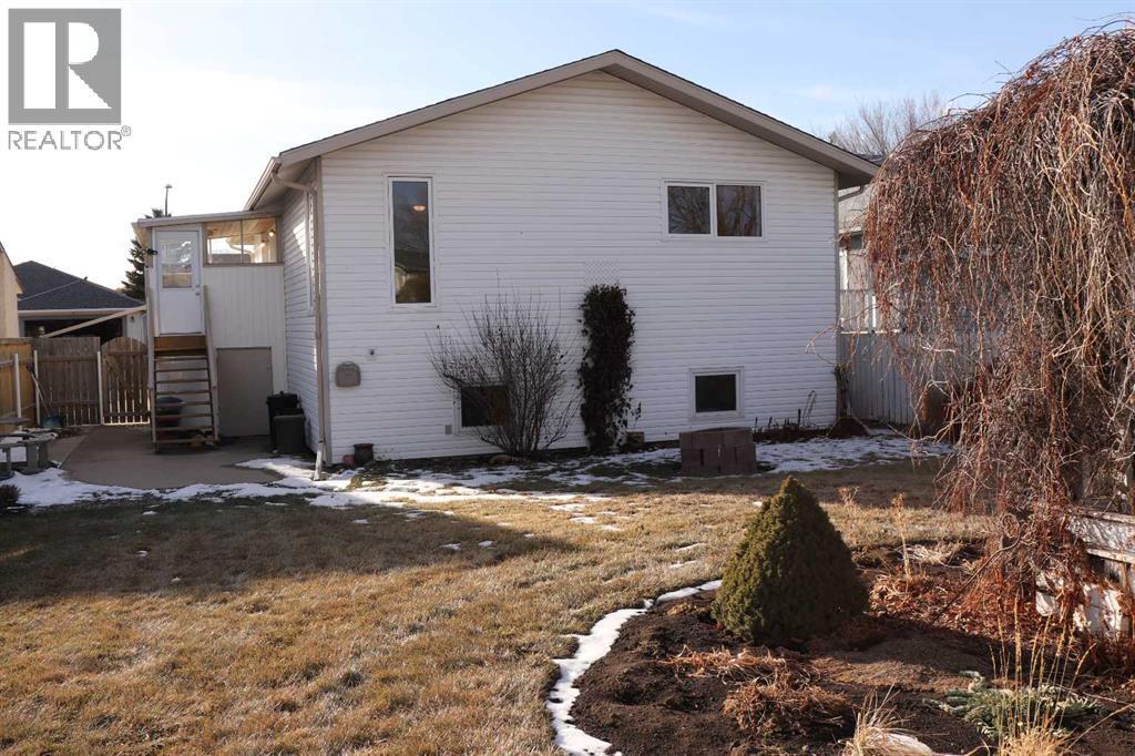 












164 Mt Crandell Crescent W

,
Lethbridge,




Alberta
T1K6L8

