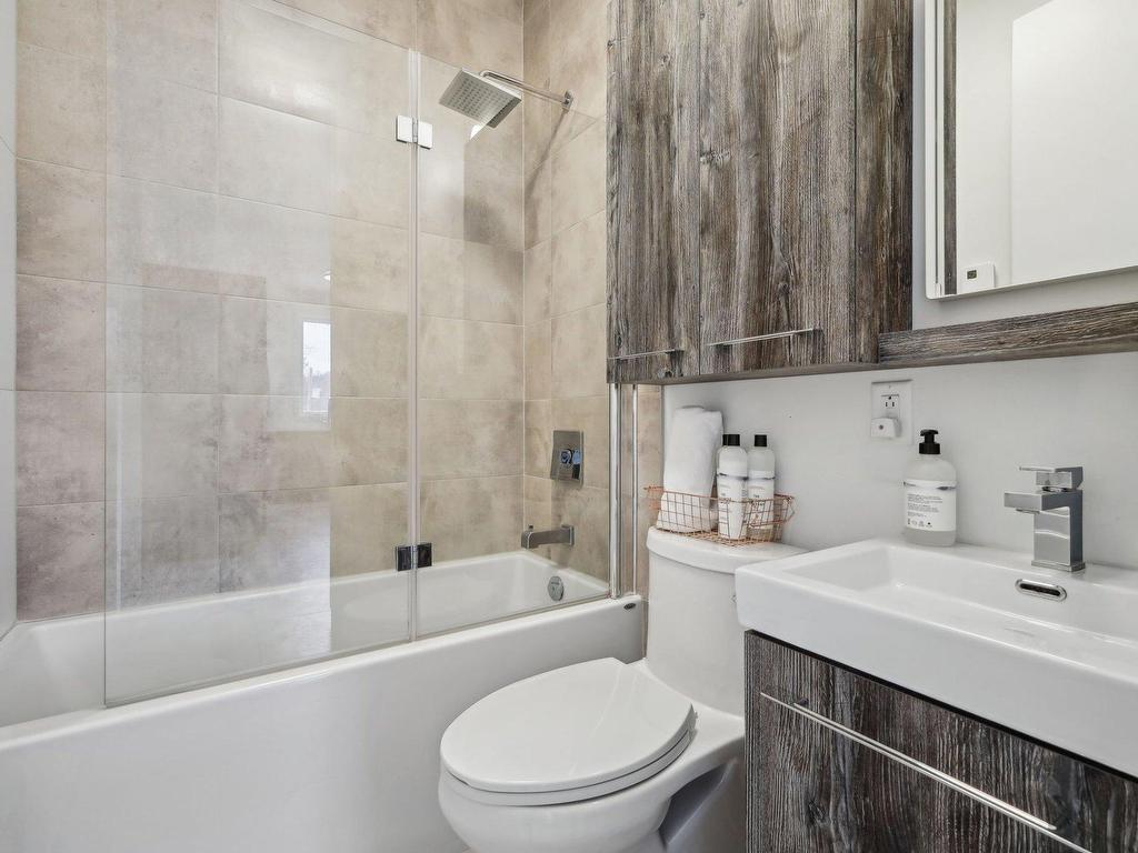 









220


Rue de l'Everest

,
La Conception,




QC
J0T1M0

