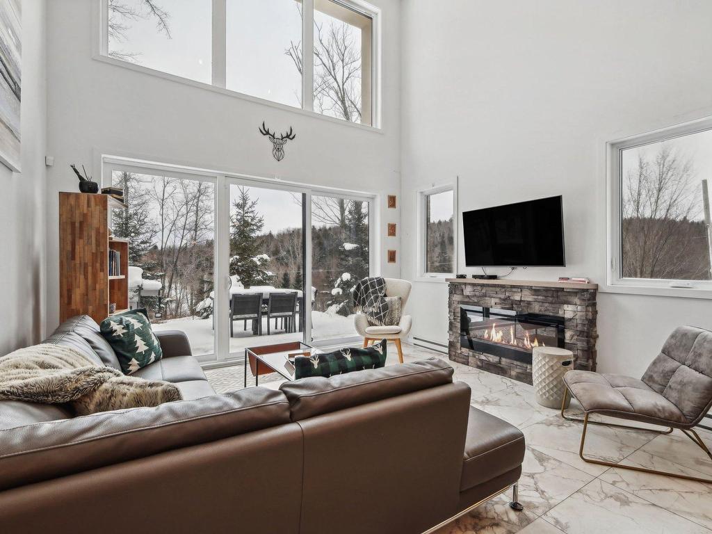 









220


Rue de l'Everest

,
La Conception,




QC
J0T1M0

