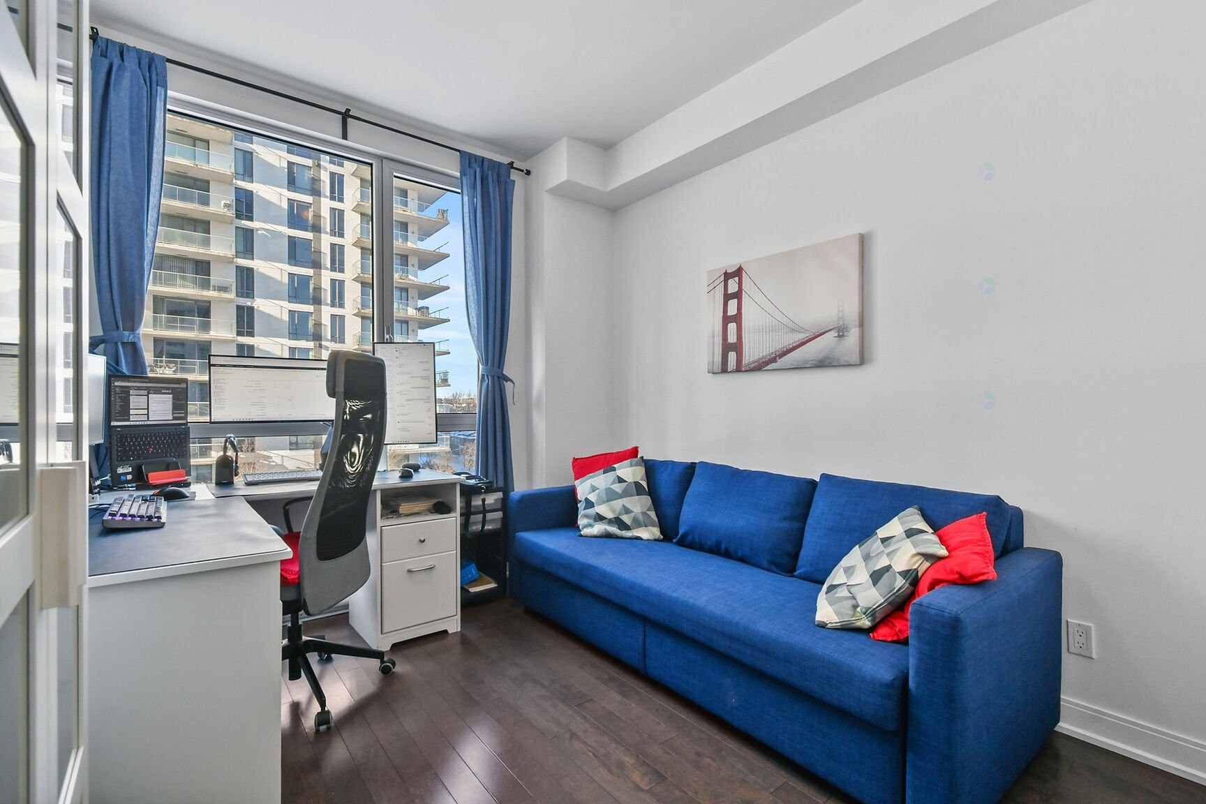 









3635


Av. Jean-Béraud

, 305,
Laval (Chomedey),




QC
H7T0G9

