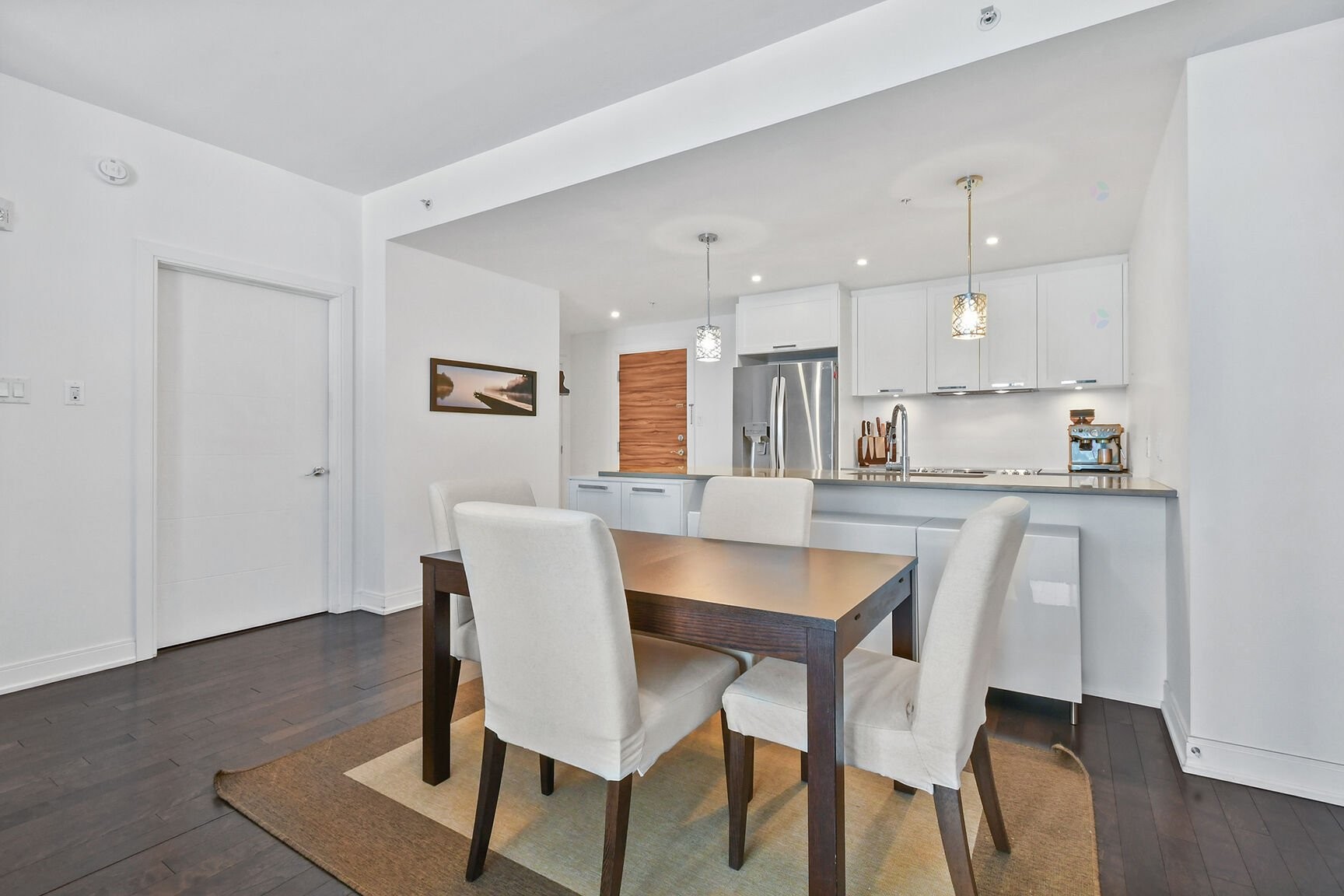 









3635


Av. Jean-Béraud

, 305,
Laval (Chomedey),




QC
H7T0G9

