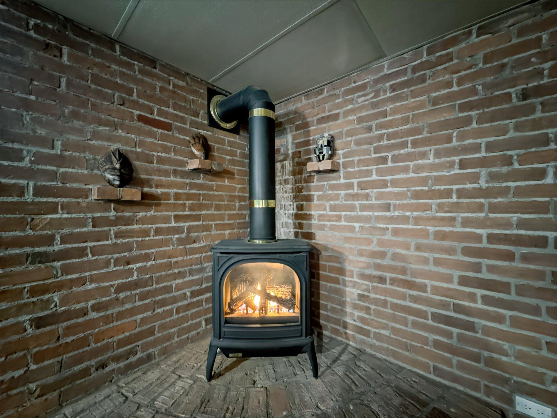 









991


Rue De Courcelle

,
Boucherville,




QC
J4B6K2

