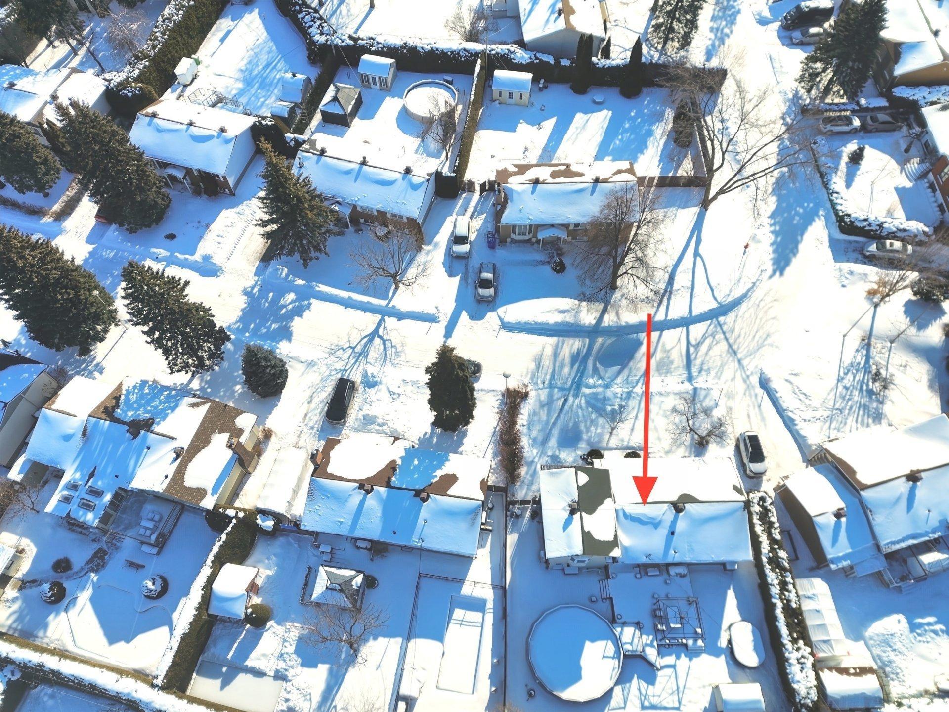 









991


Rue De Courcelle

,
Boucherville,




QC
J4B6K2

