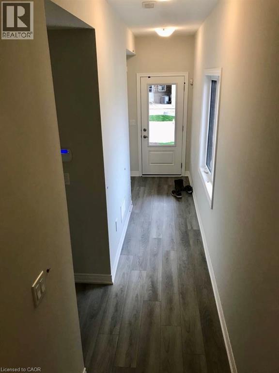 












40 ZINFANDEL Drive Unit# 36

,
Hamilton,




Ontario
L8E0L1

