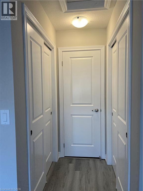 












40 ZINFANDEL Drive Unit# 36

,
Hamilton,




Ontario
L8E0L1

