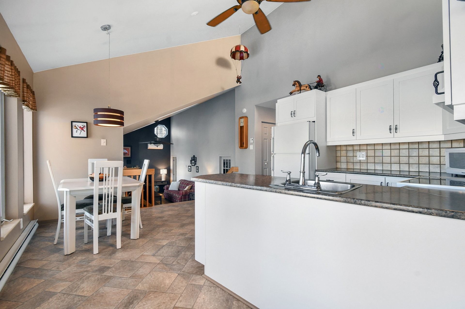 









11


Rue Karine

,
Saint-Jean-de-Matha,




QC
J0K2S0

