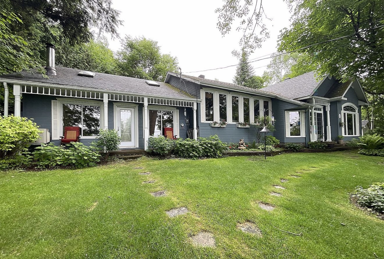 









11


Rue Karine

,
Saint-Jean-de-Matha,




QC
J0K2S0

