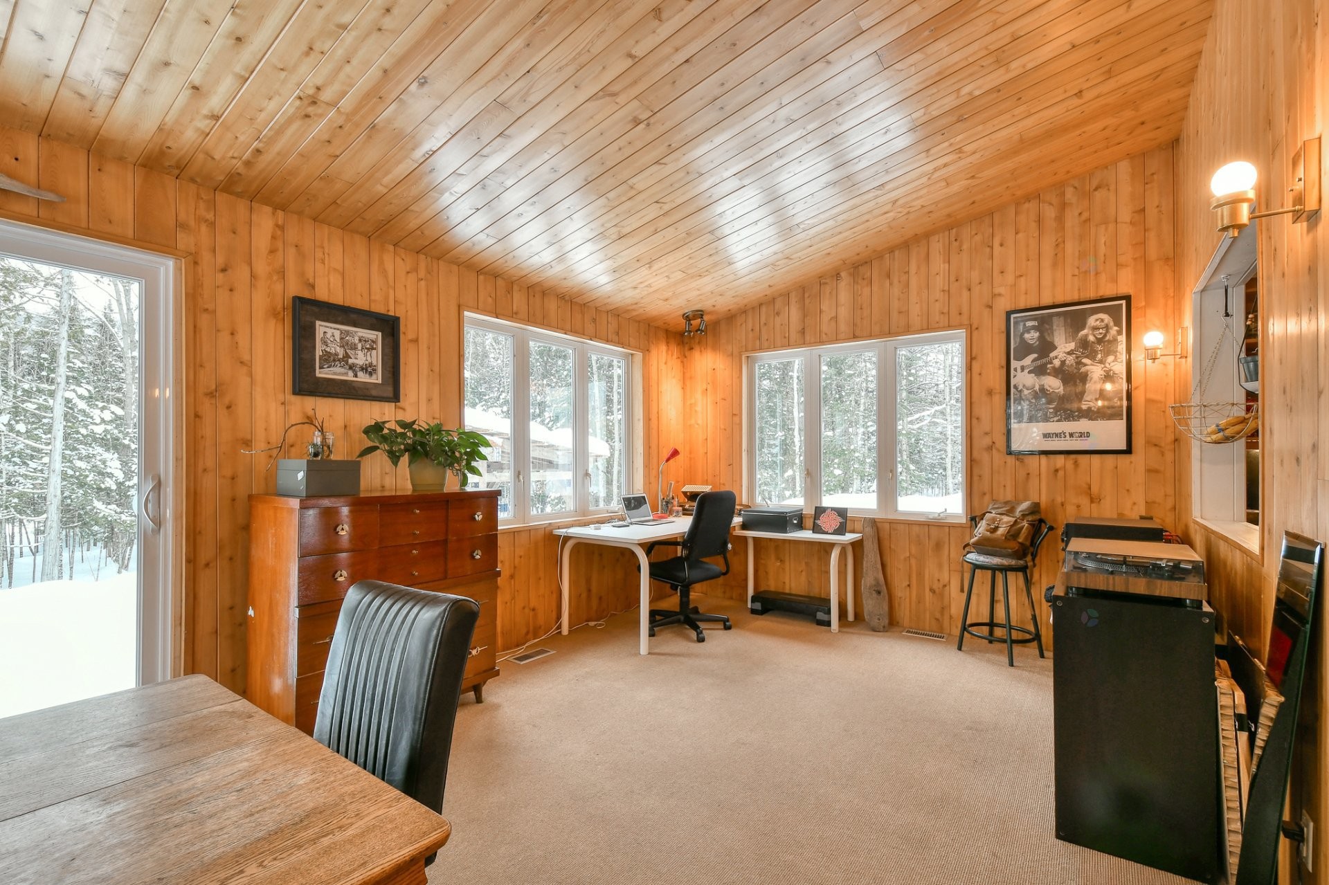 









4630


Ch. de la Doncaster

,
Sainte-Adèle,




QC
J8B1R8

