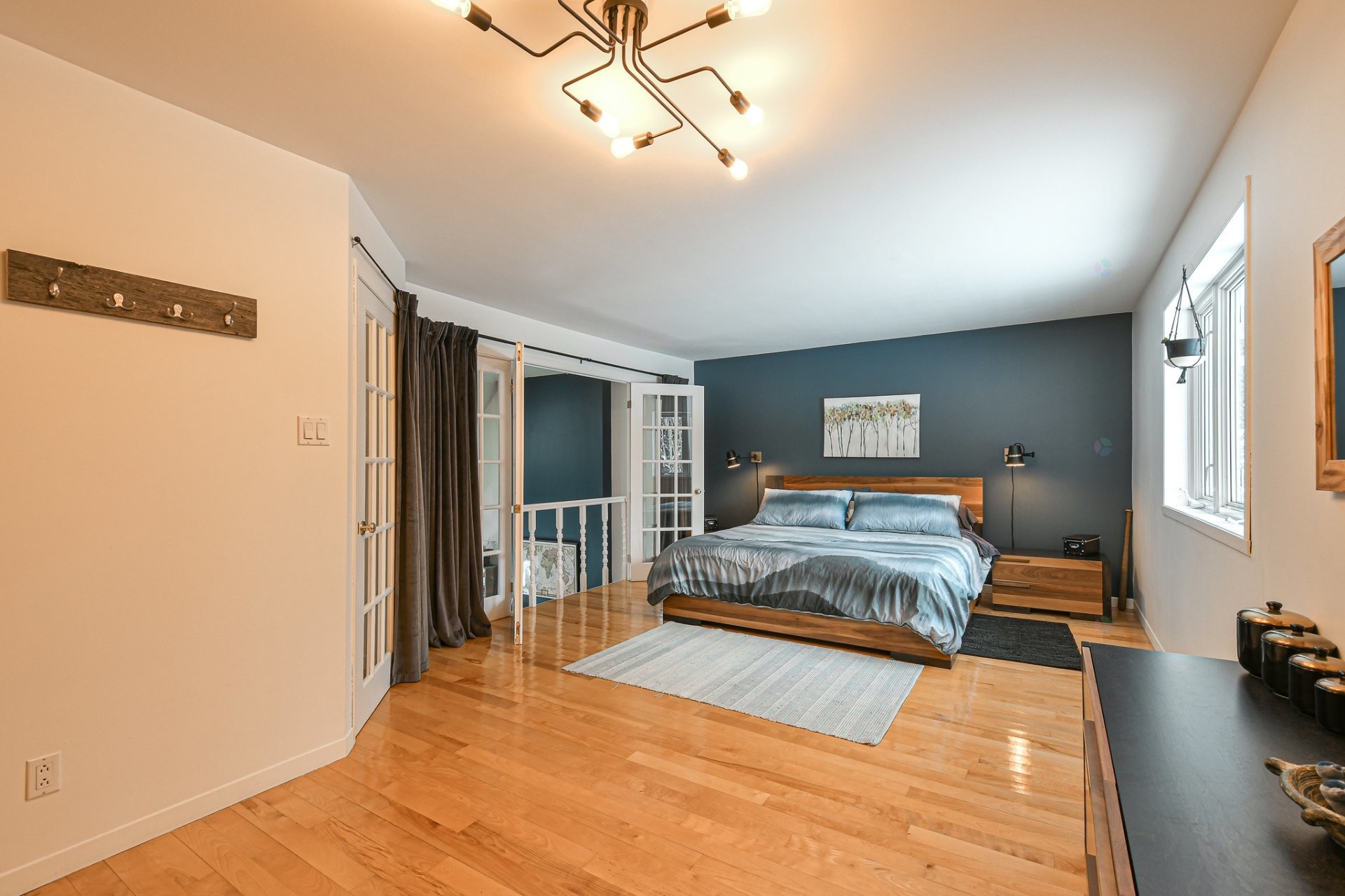 









4630


Ch. de la Doncaster

,
Sainte-Adèle,




QC
J8B1R8

