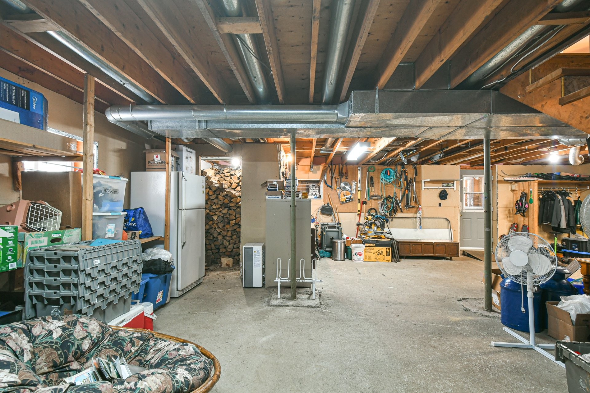 









4630


Ch. de la Doncaster

,
Sainte-Adèle,




QC
J8B1R8

