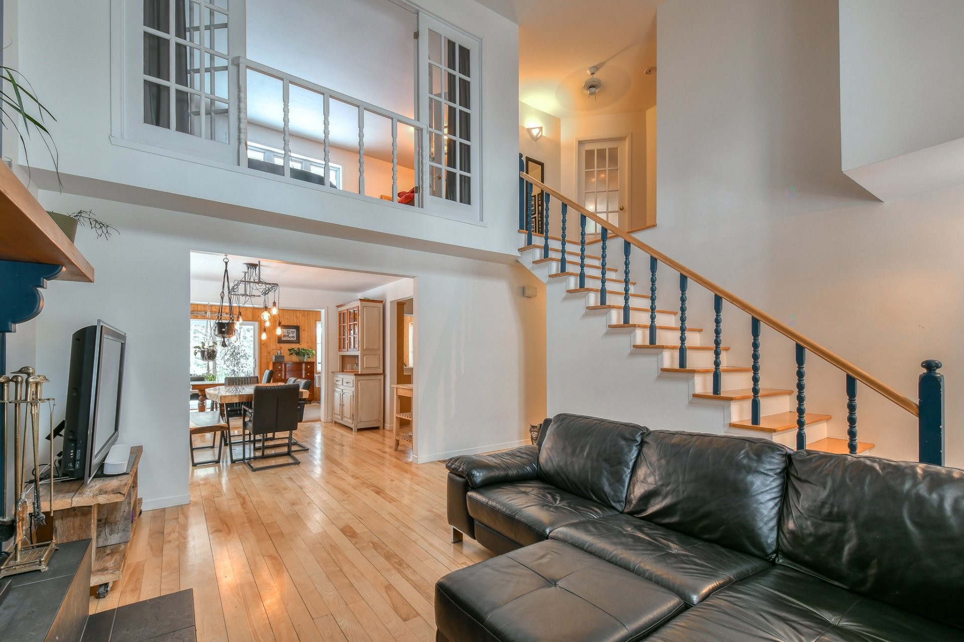 









4630


Ch. de la Doncaster

,
Sainte-Adèle,




QC
J8B1R8

