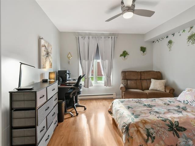 









2425


Boul. Jacques-Marcil

, 204,
Longueuil (Saint-Hubert),




QC
J3Y9C2

