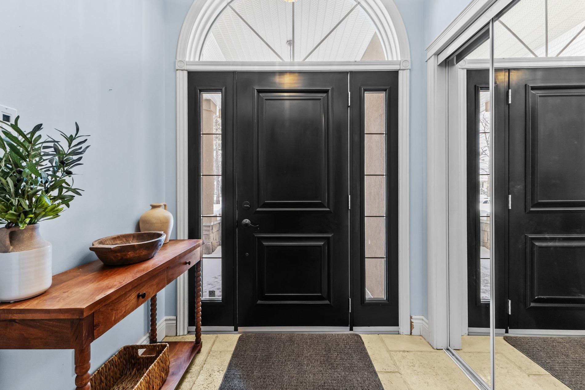 









1820


Rue du Violon

,
Saint-Lazare,




QC
J7T3J8

