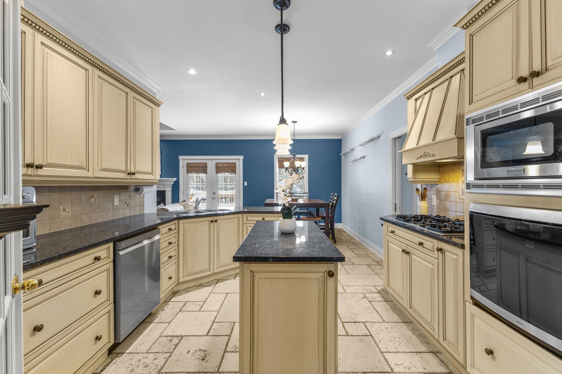 









1820


Rue du Violon

,
Saint-Lazare,




QC
J7T3J8

