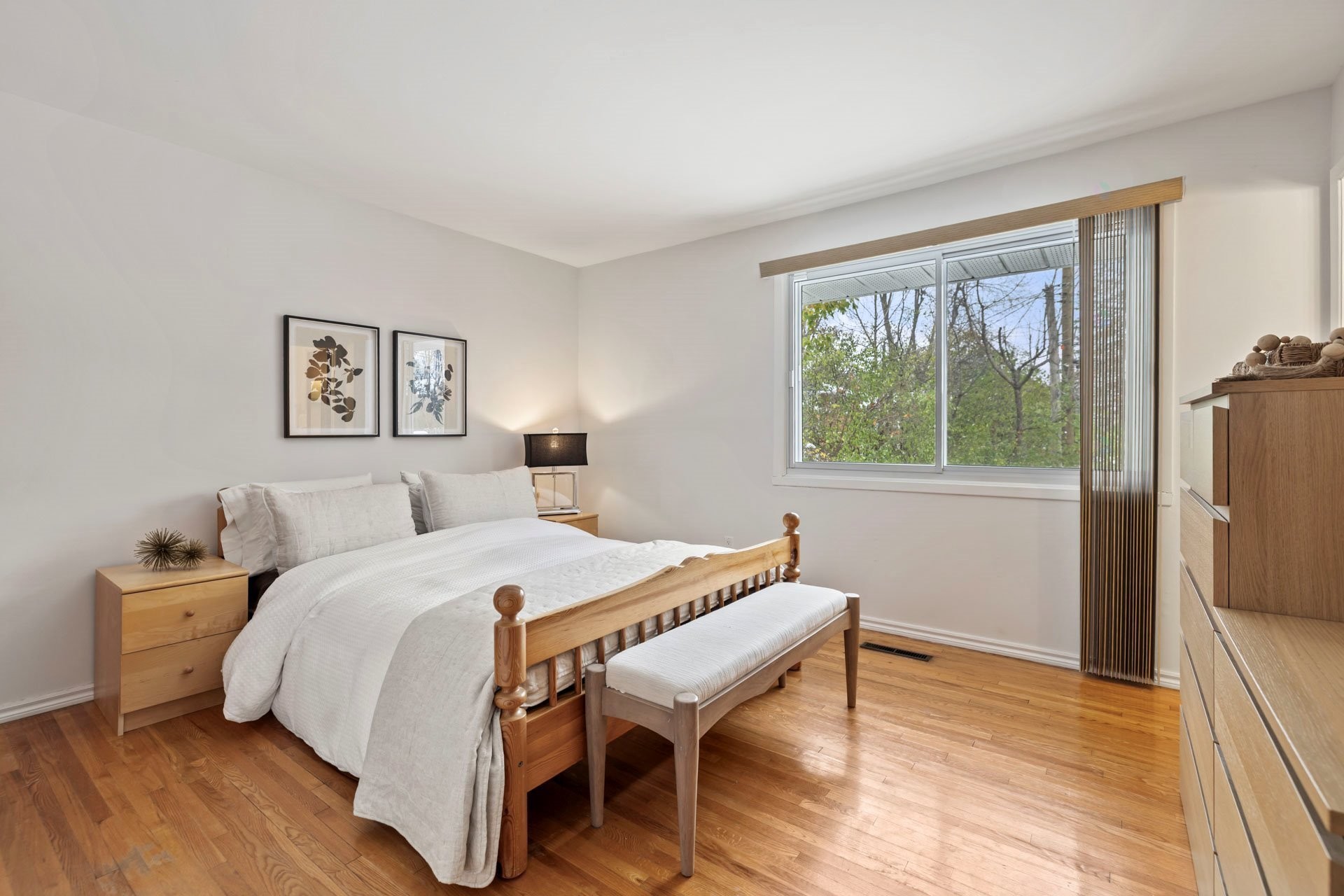 









180


Av. Anselme-Lavigne

,
Dollard-des-Ormeaux,




QC
H9A1P7

