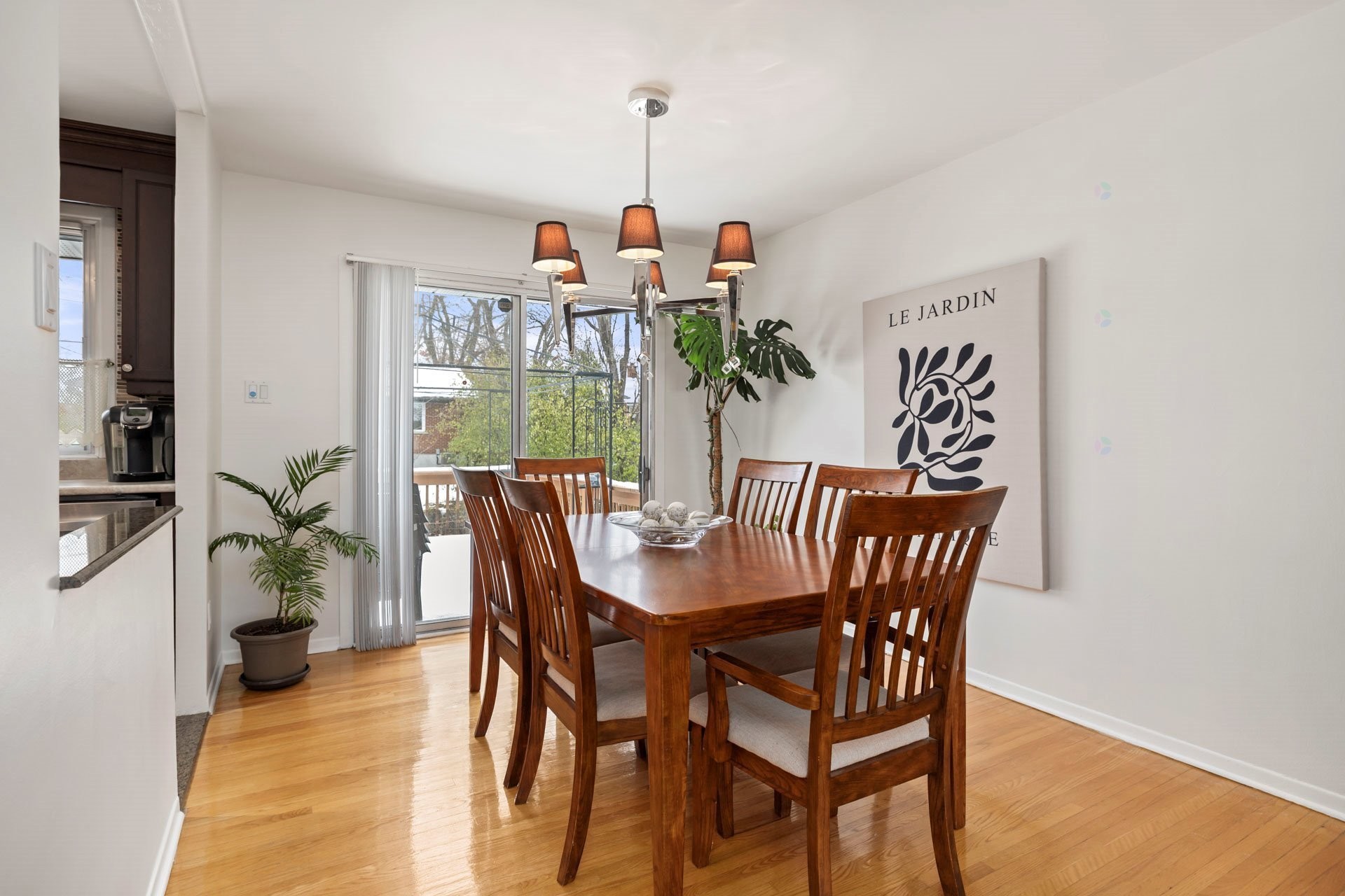 









180


Av. Anselme-Lavigne

,
Dollard-des-Ormeaux,




QC
H9A1P7

