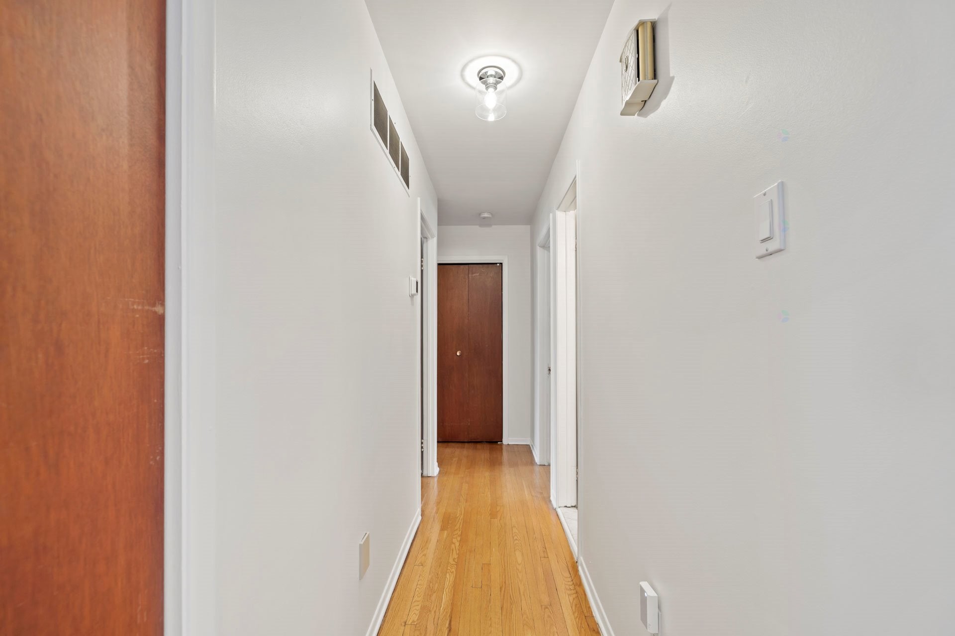 









180


Av. Anselme-Lavigne

,
Dollard-des-Ormeaux,




QC
H9A1P7

