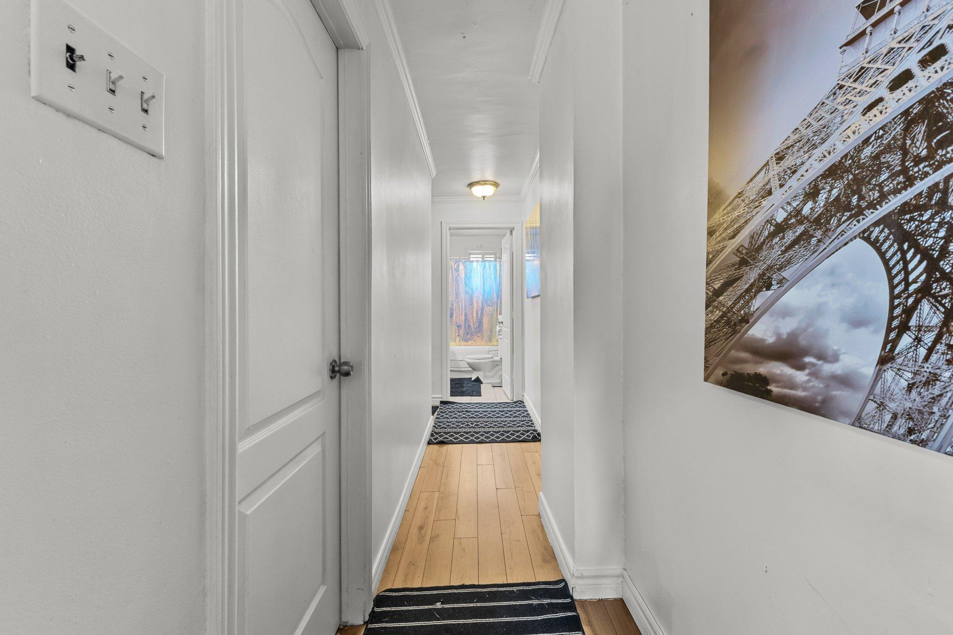 









1027

 - 1033


Rue Joliette

,
Longueuil (Le Vieux-Longueuil),




QC
J4K4V8

