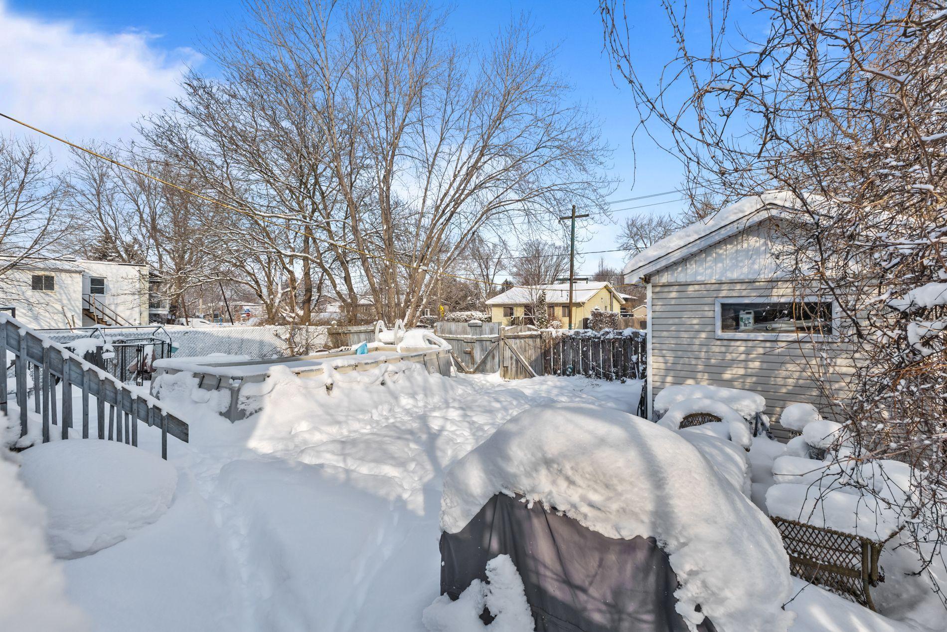 









1027

 - 1033


Rue Joliette

,
Longueuil (Le Vieux-Longueuil),




QC
J4K4V8

