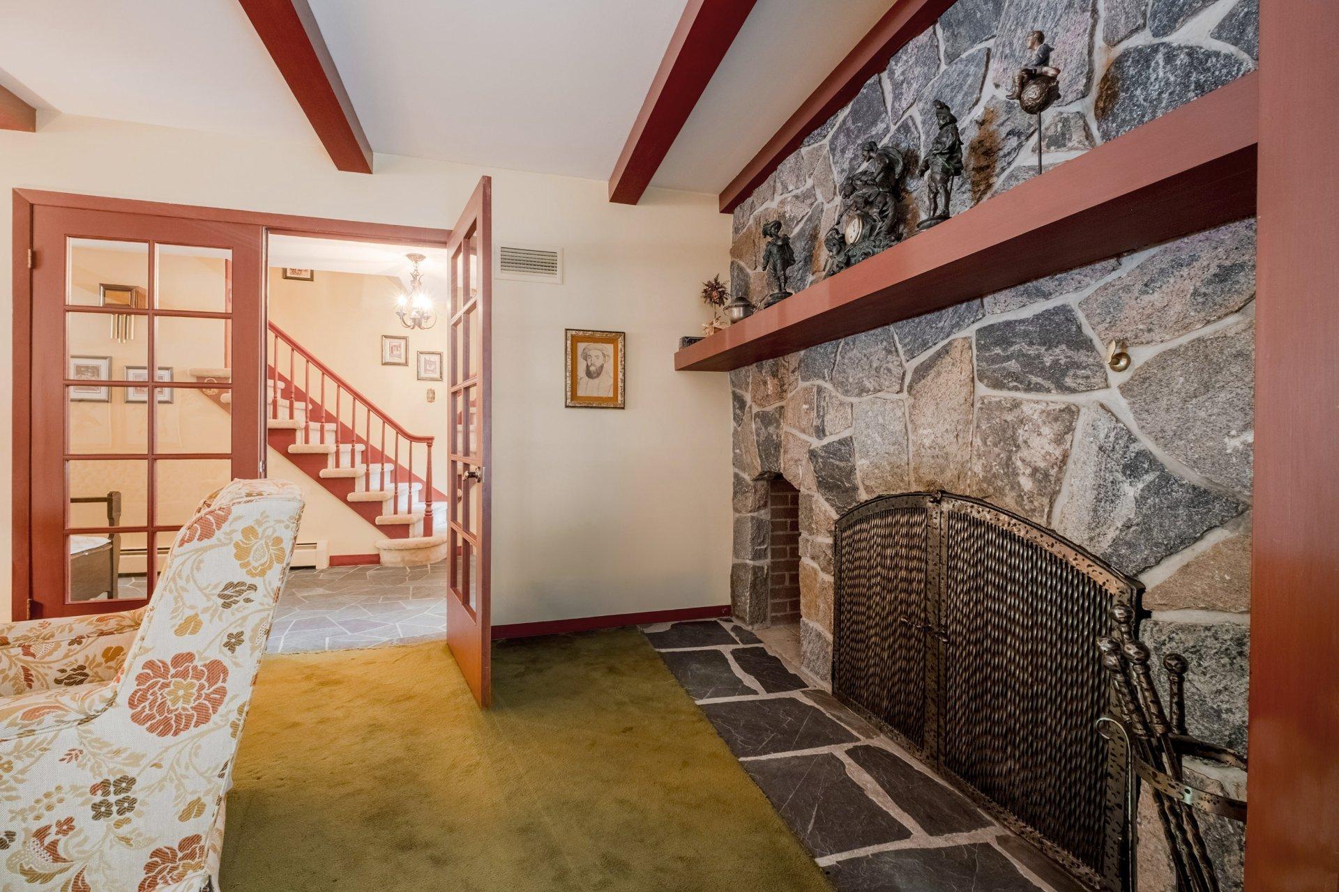 









410


Rue Denonville

,
Sherbrooke (Les Nations),




QC
J1J2K2

