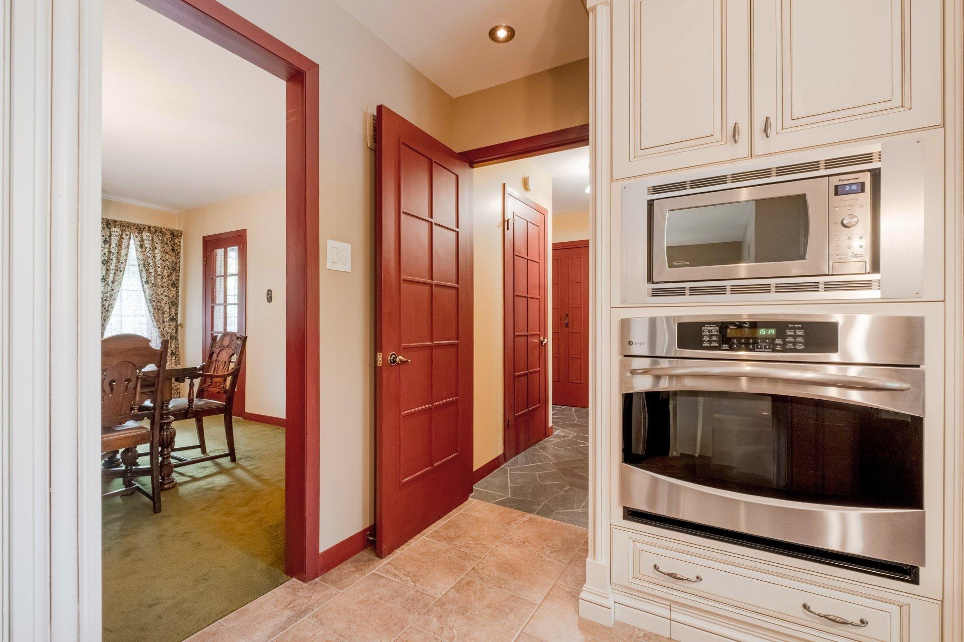 









410


Rue Denonville

,
Sherbrooke (Les Nations),




QC
J1J2K2

