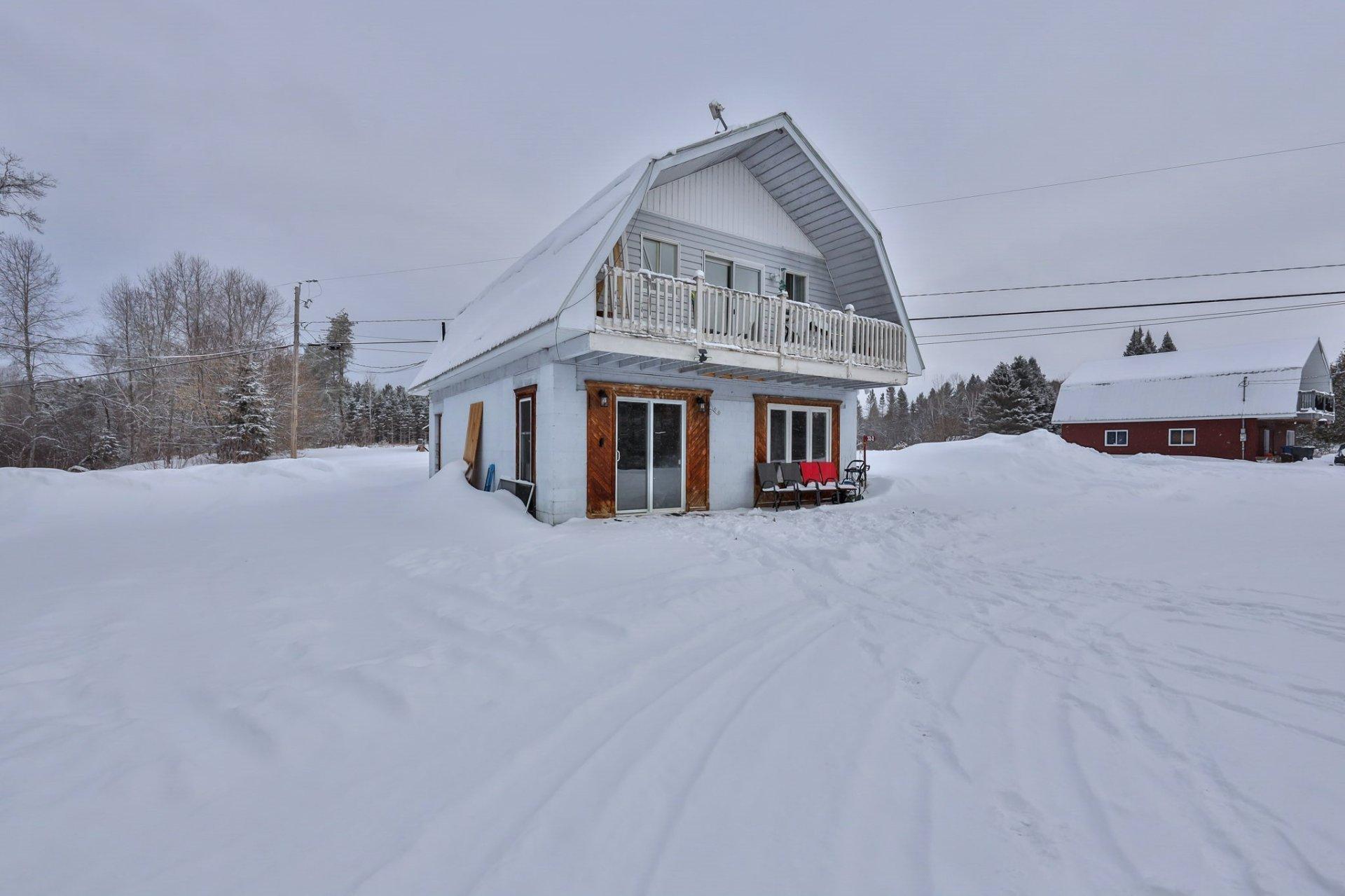 









32


Ch. de la Ferme

,
Messines,




QC
J0X2J0

