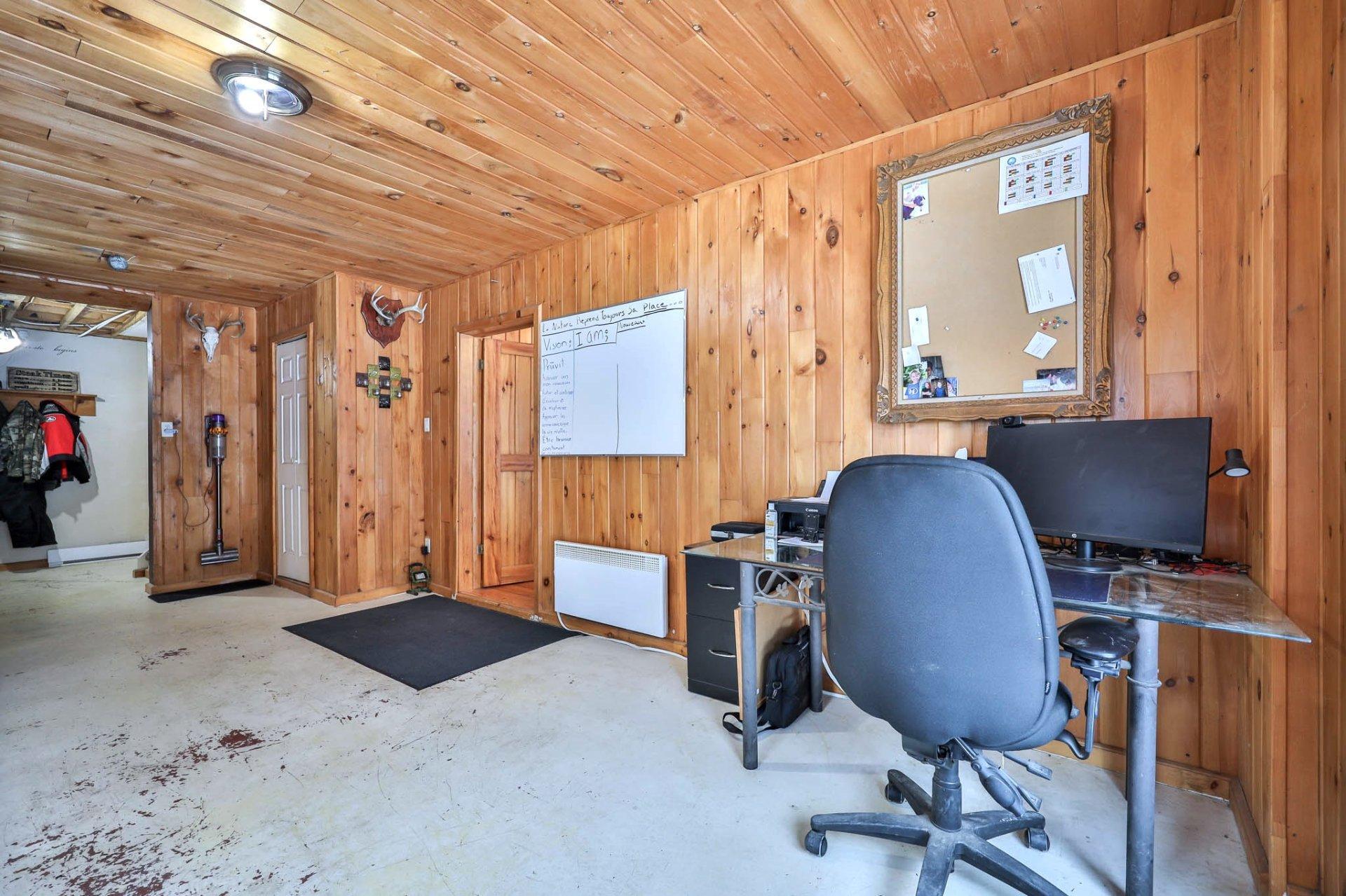 









32


Ch. de la Ferme

,
Messines,




QC
J0X2J0

