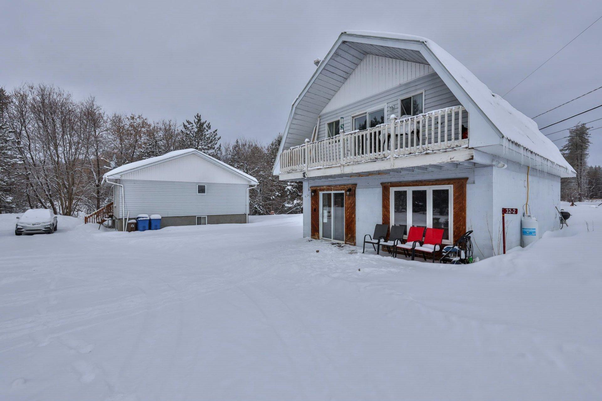 









32


Ch. de la Ferme

,
Messines,




QC
J0X2J0


