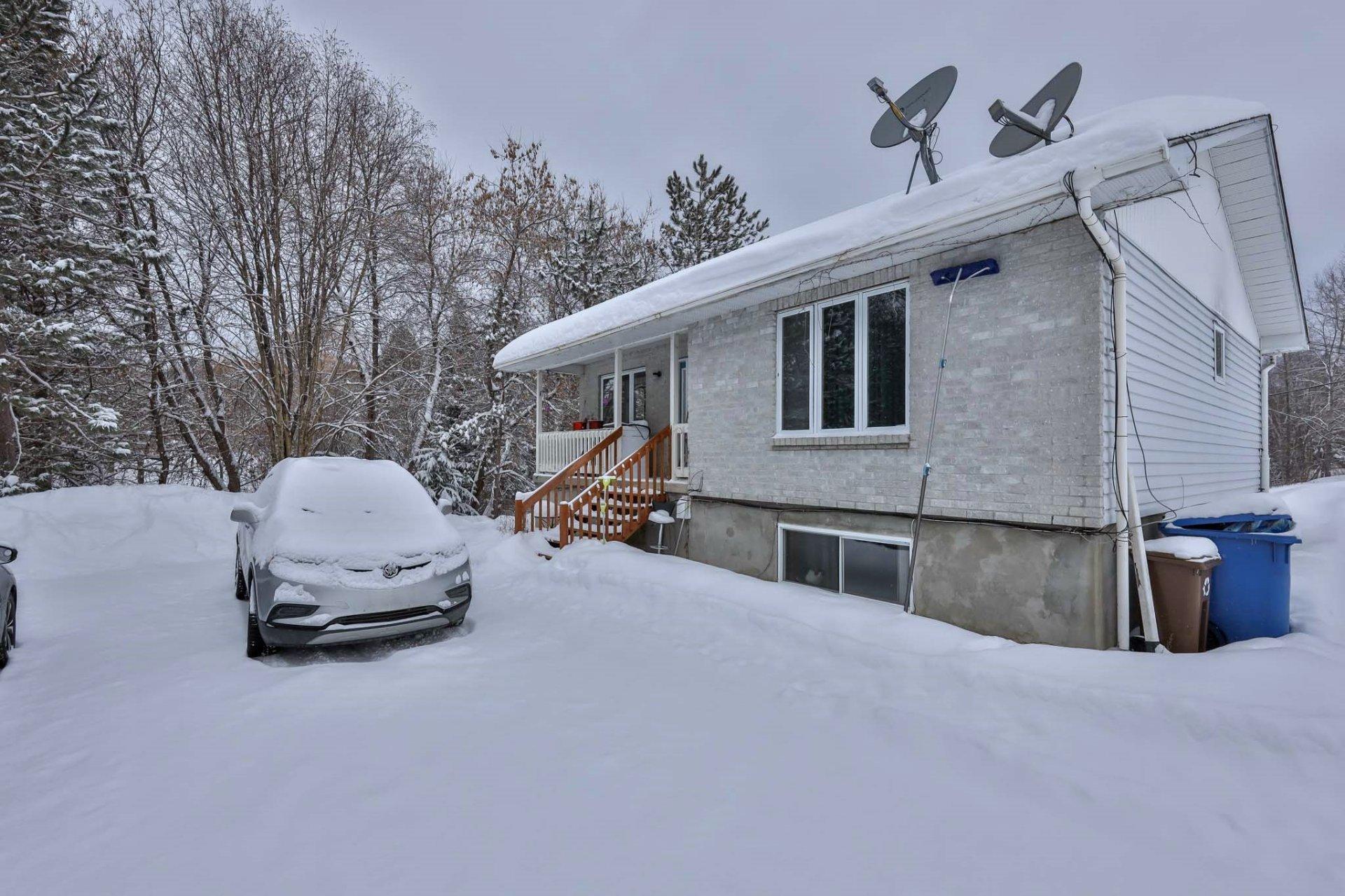 









32


Ch. de la Ferme

,
Messines,




QC
J0X2J0

