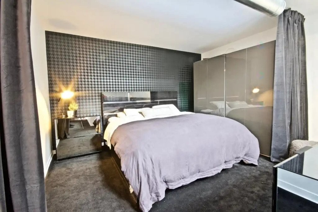 









2446


Rue Charles-Darwin

,
Montréal (Saint-Laurent),




QC
H4R2V2

