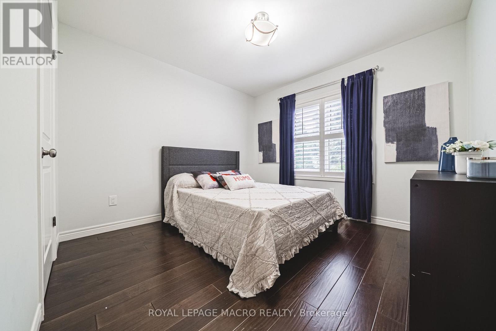 












25 ORCHARD HILL

,
Hamilton,




Ontario
L8P2V6

