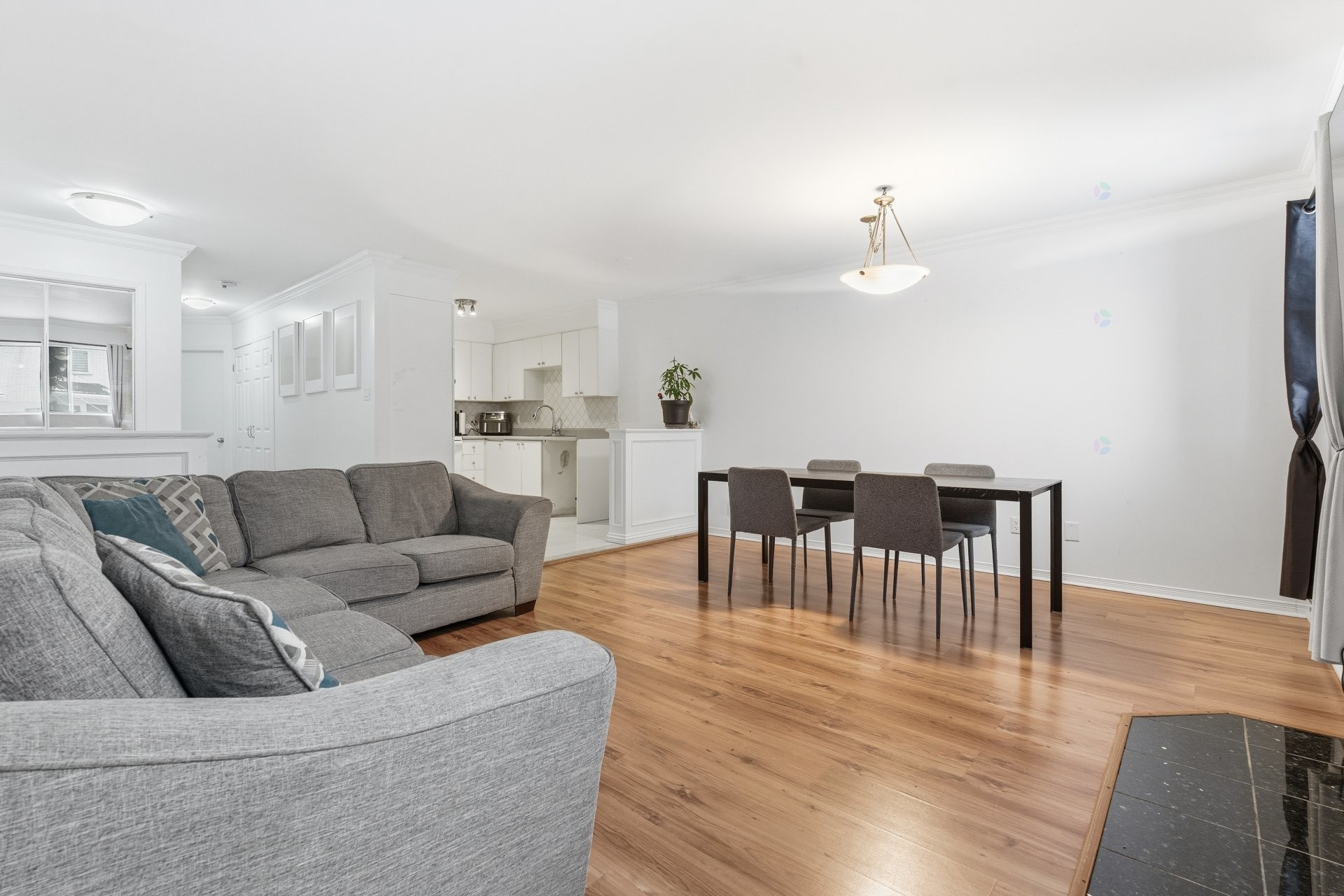 









2408


Rue des Grisons

, 1,
Laval (Vimont),




QC
H7M5Y9

