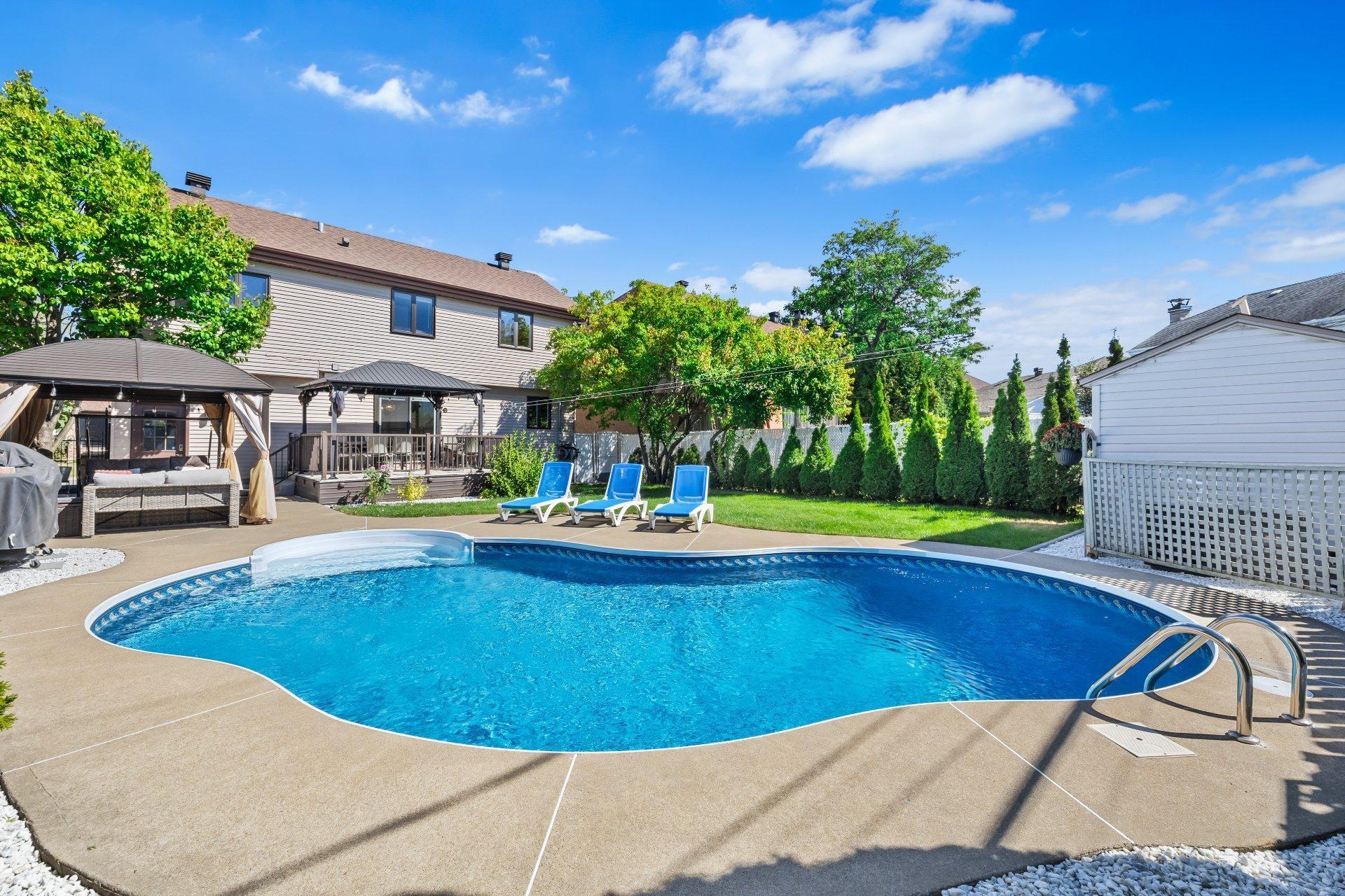 









619


Rue Lajeunesse

,
Laval (Sainte-Dorothée),




QC
H7X3K5

