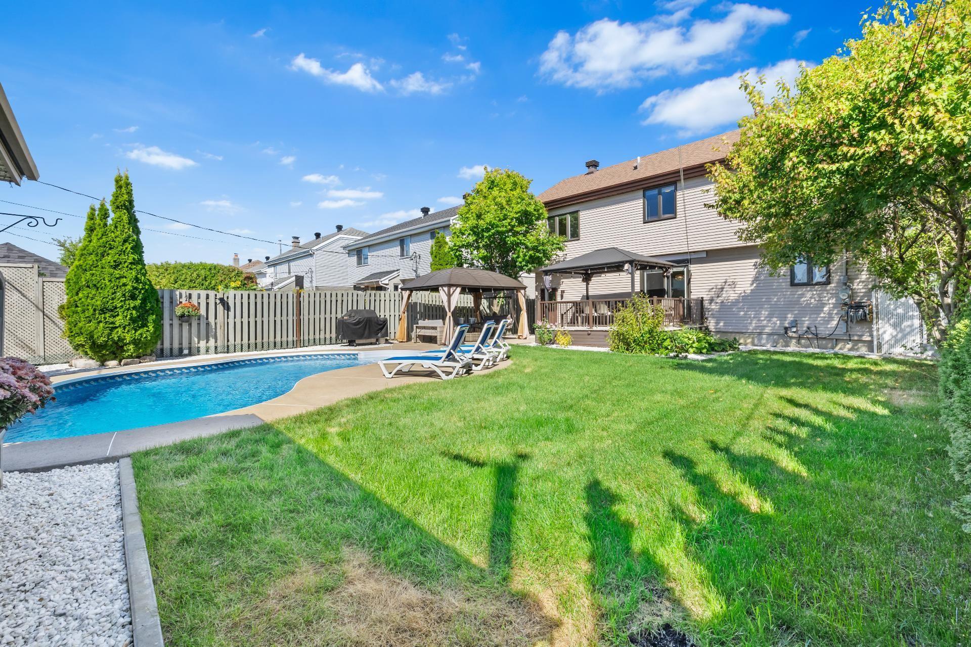 









619


Rue Lajeunesse

,
Laval (Sainte-Dorothée),




QC
H7X3K5

