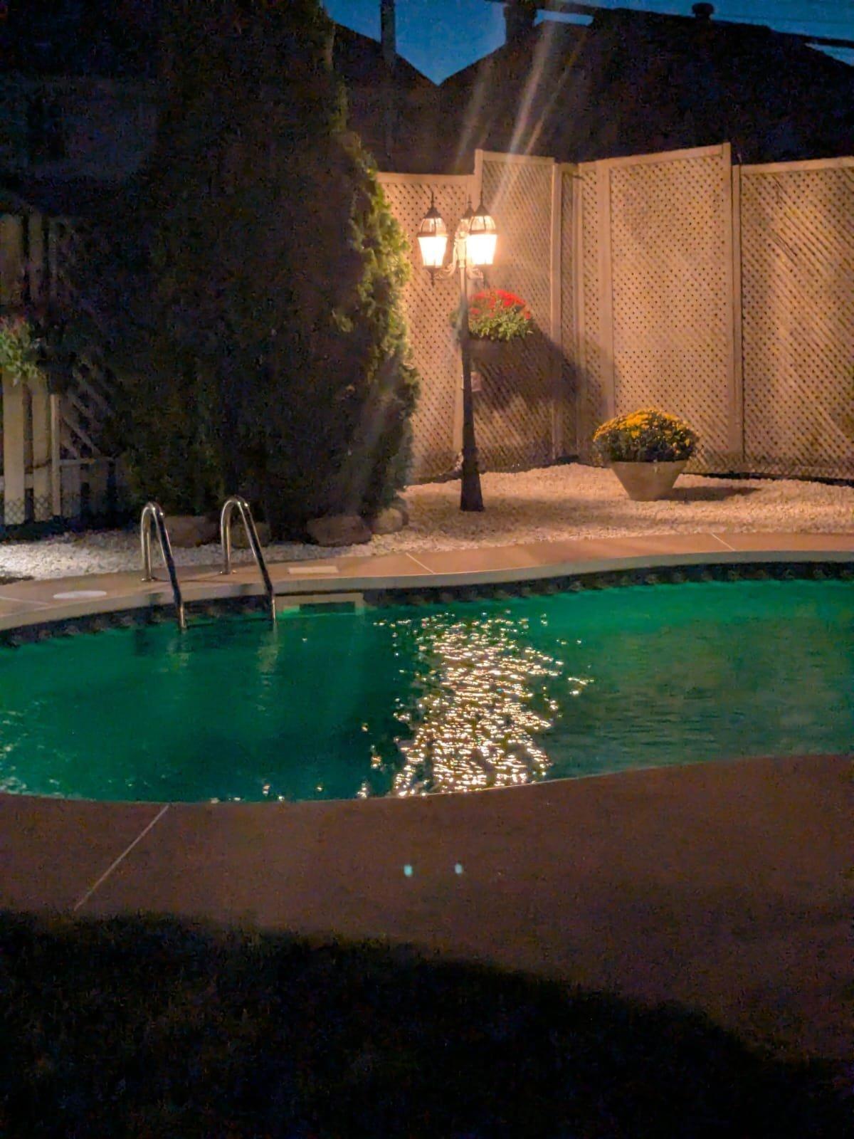 









619


Rue Lajeunesse

,
Laval (Sainte-Dorothée),




QC
H7X3K5

