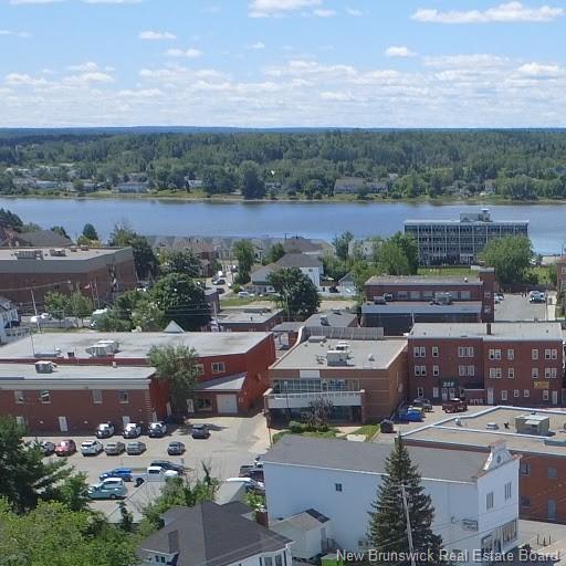 









275


Main

ST,
Bathurst,




NB
E2A 1A9

