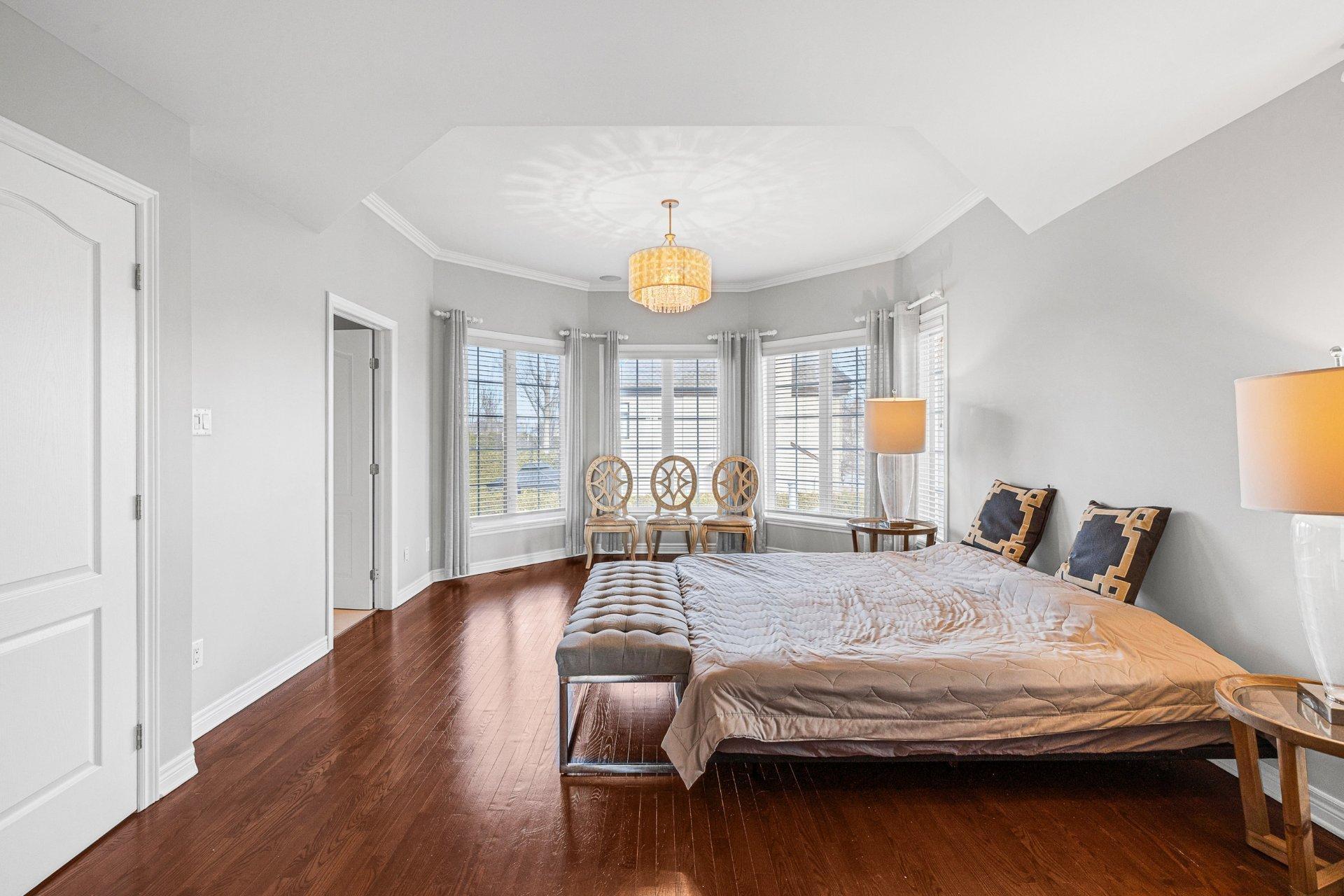 









451


Boul. de Fontainebleau

,
Blainville,




QC
J7B1W7

