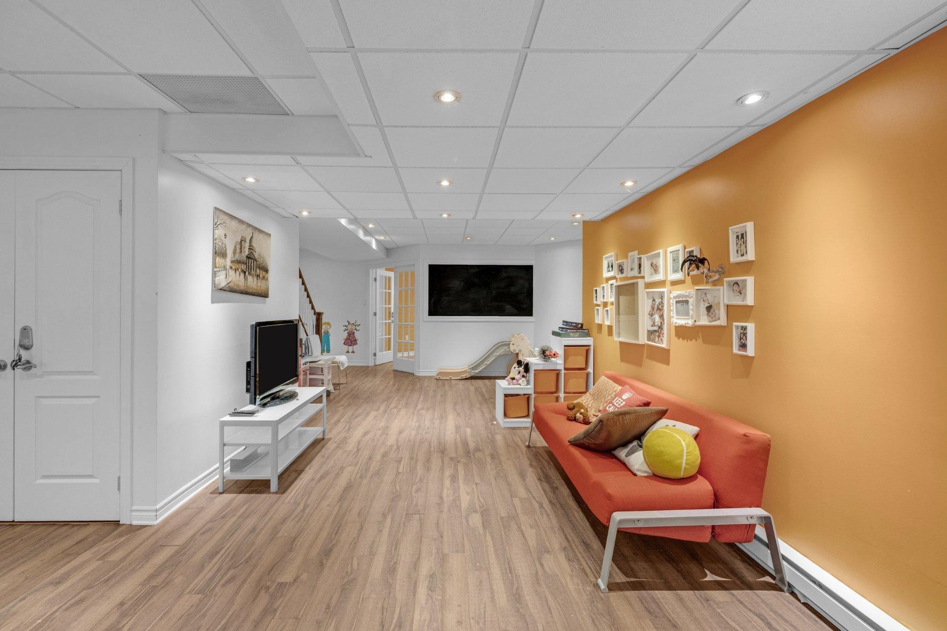 









451


Boul. de Fontainebleau

,
Blainville,




QC
J7B1W7

