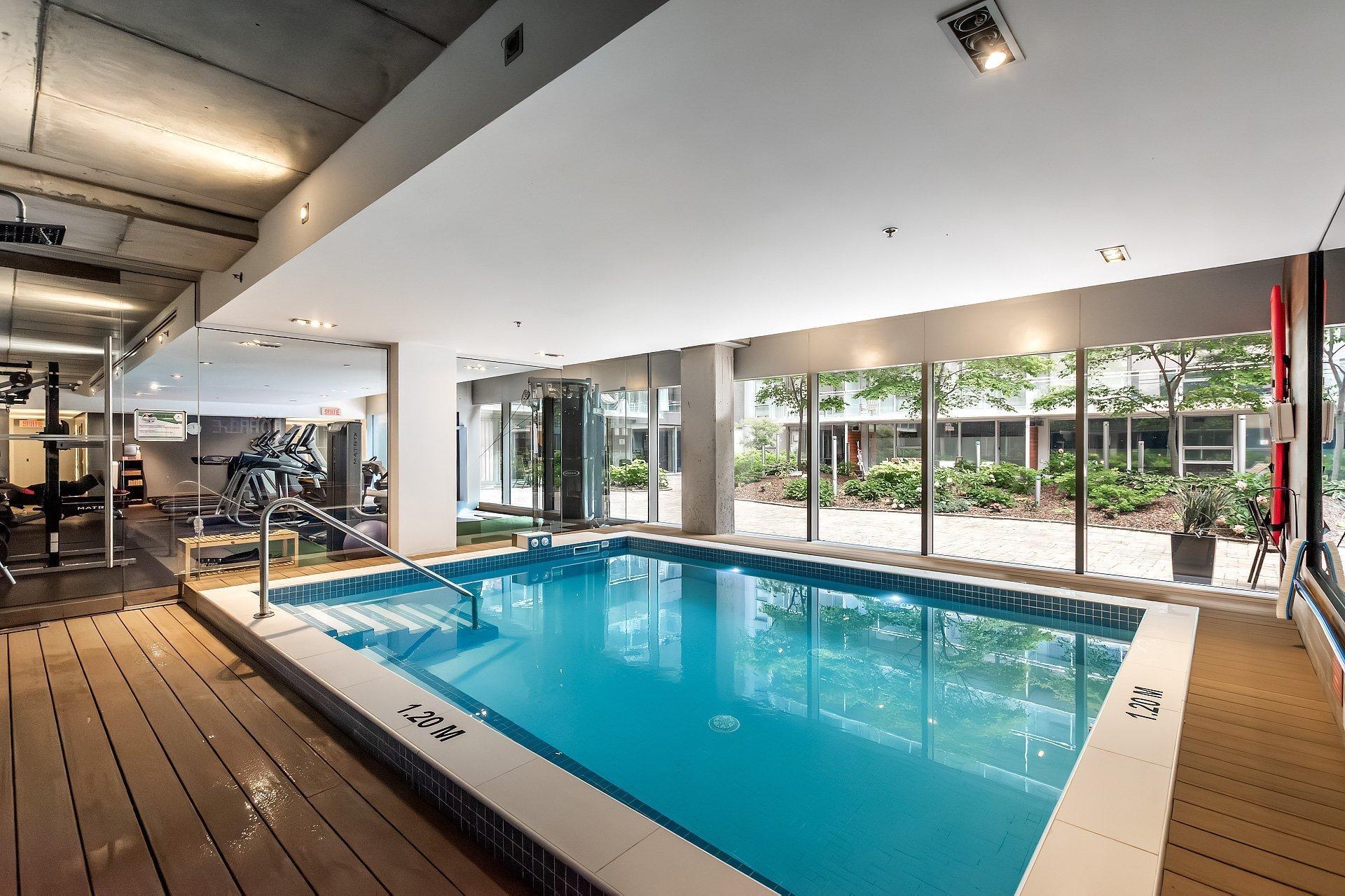 









350


Boul. De Maisonneuve O.

, 2006,
Montréal (Ville-Marie),




QC
H3A0B4

