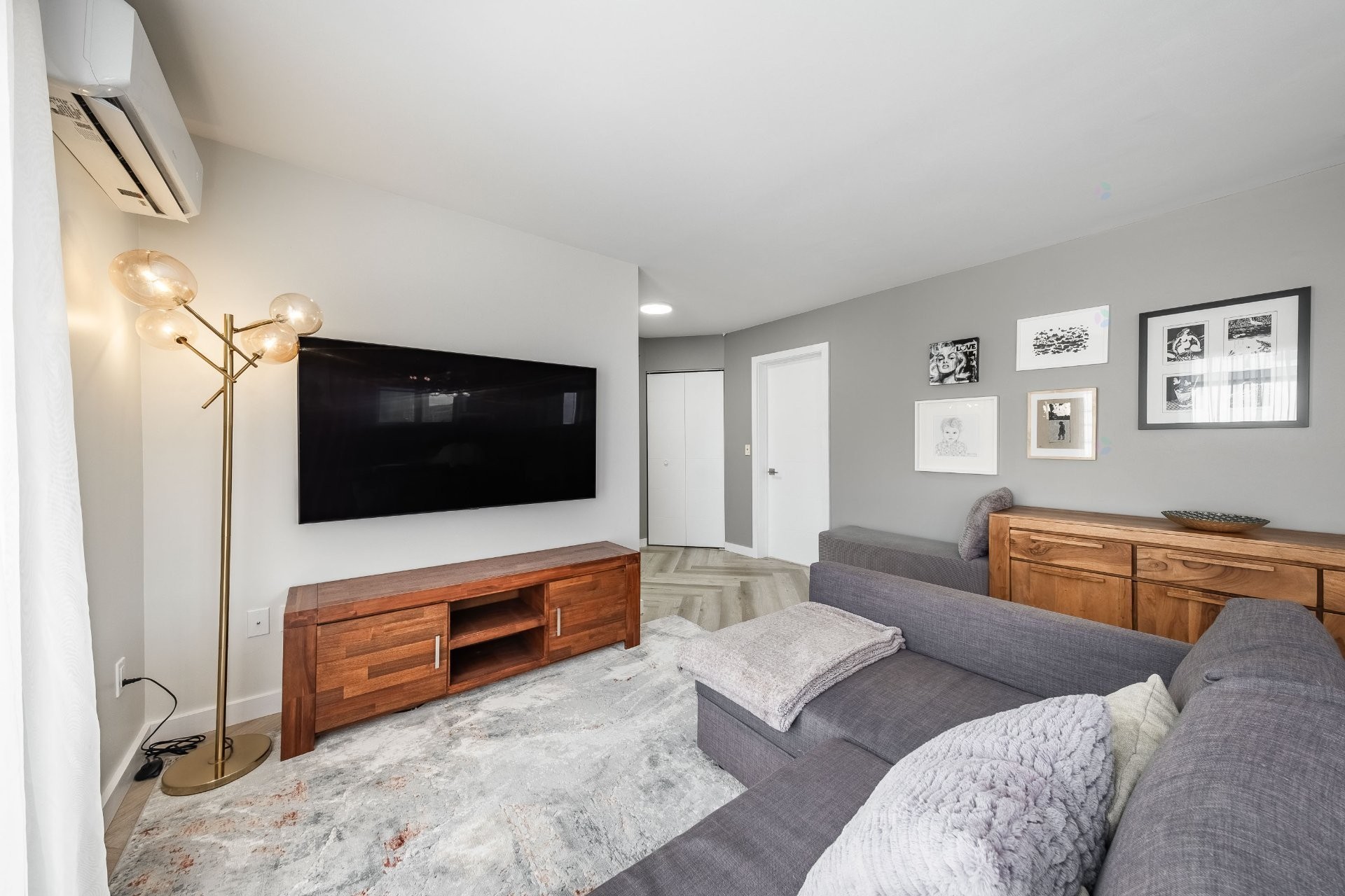 









473


Rue Lusignan

,
Montréal (Le Sud-Ouest),




QC
H3C1Y7

