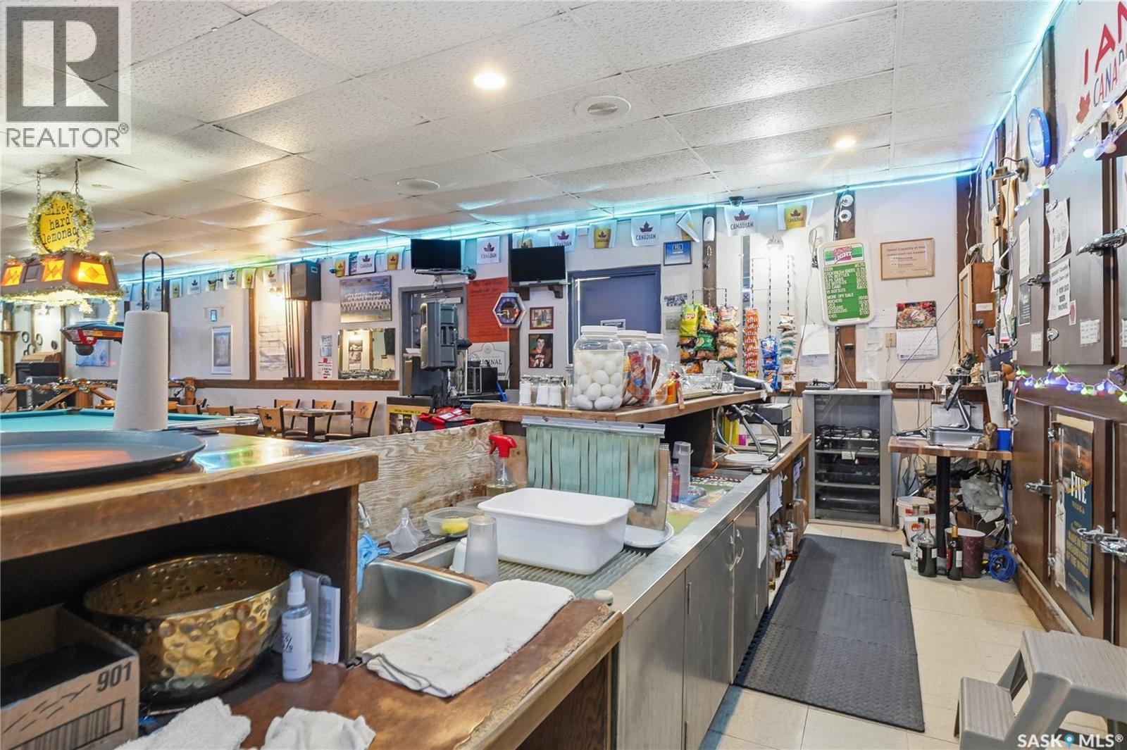 












10 MAIN STREET

,
Clavet,




Saskatchewan
S0K0Y0

