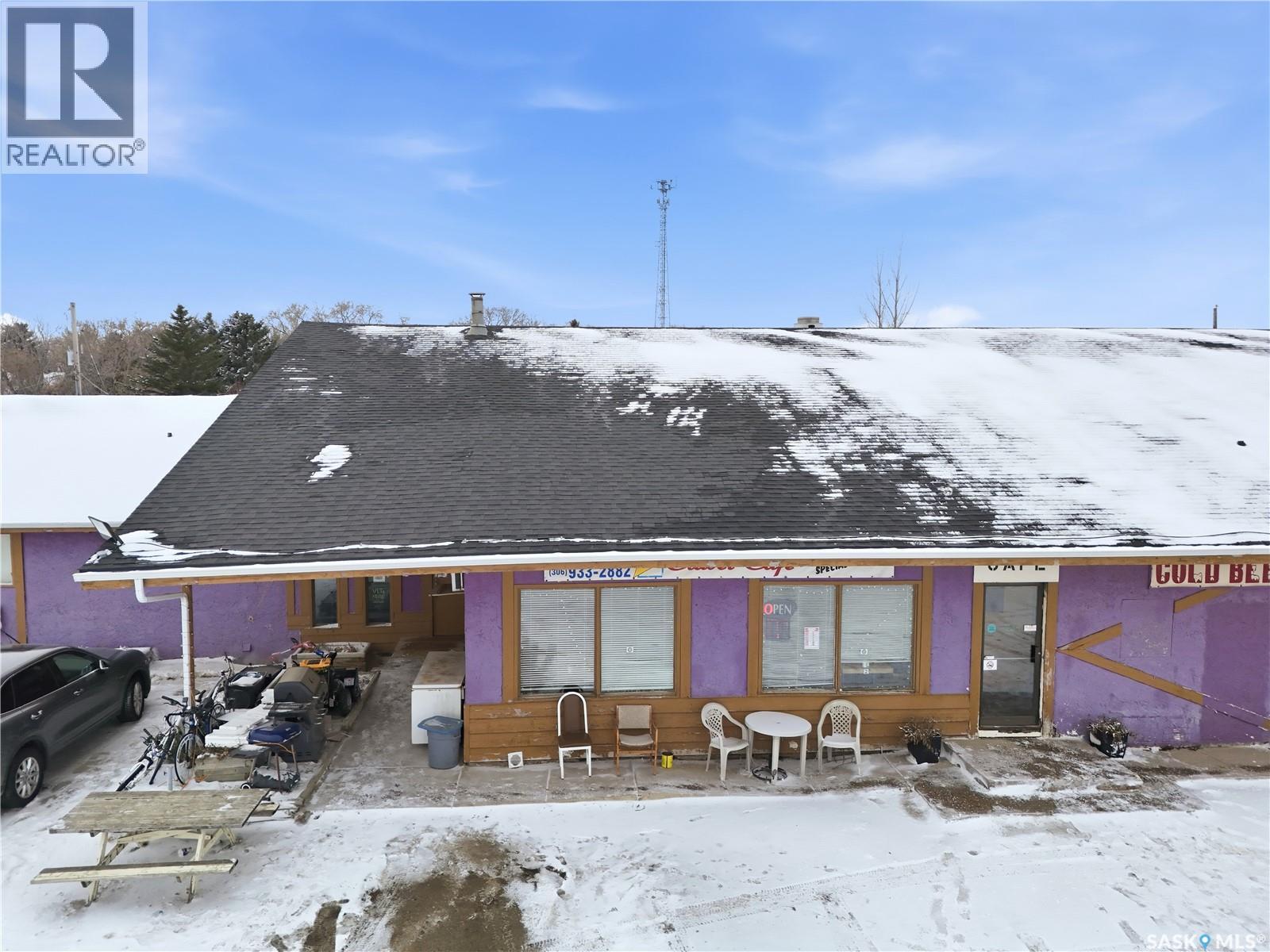 












10 MAIN STREET

,
Clavet,




Saskatchewan
S0K0Y0

