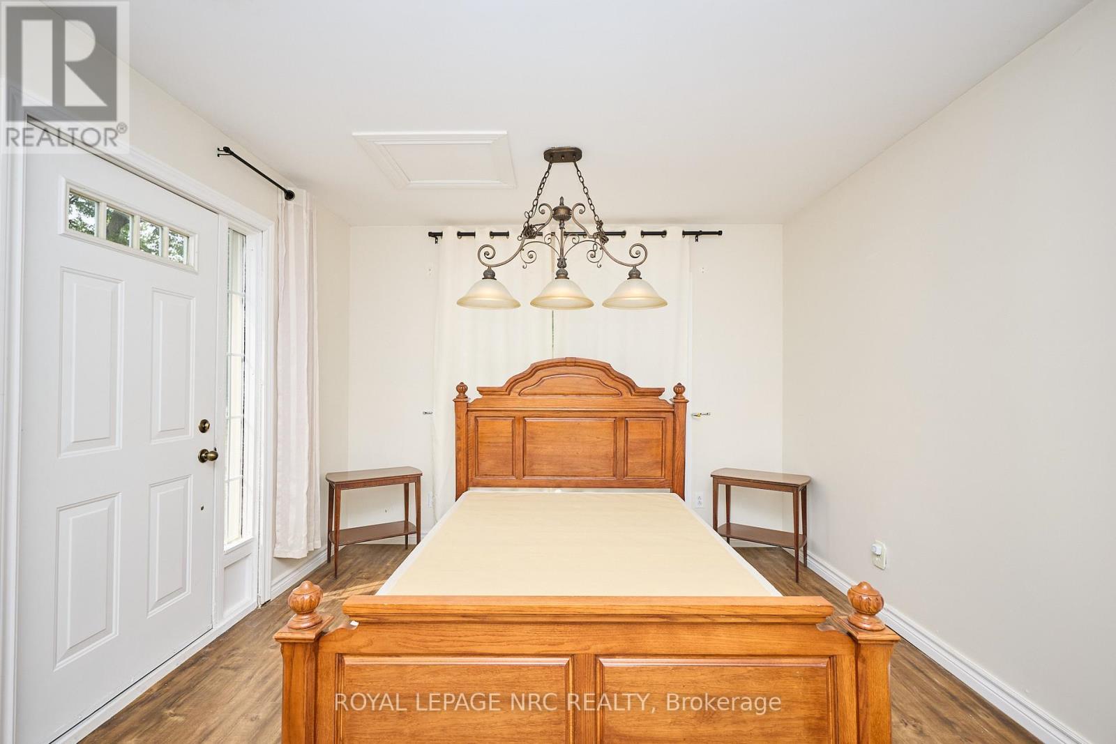 












3252 YOUNG AVENUE

,
Fort Erie (Ridgeway),




Ontario
L0S1N0

