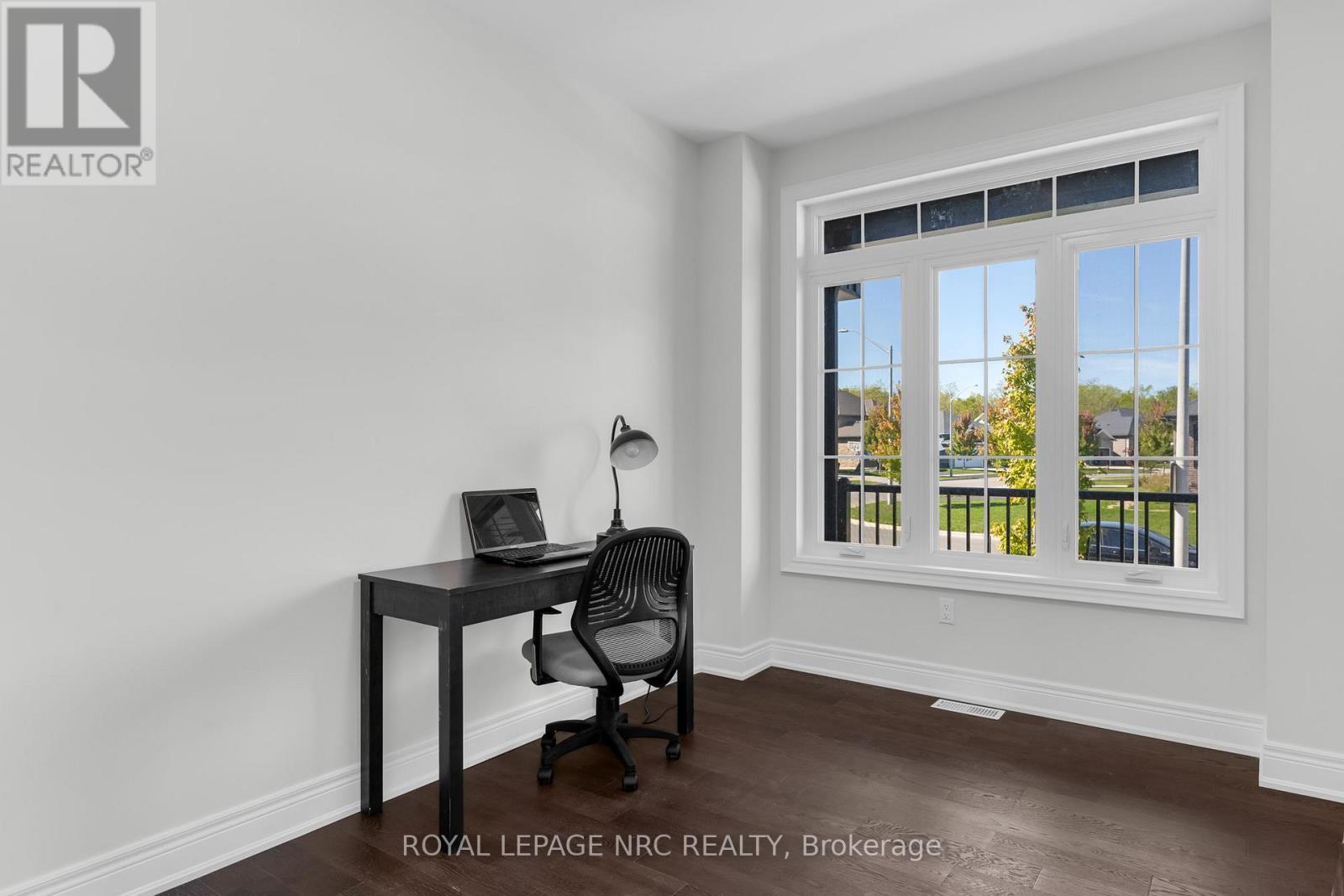 












732 CLARENCE STREET

,
Port Colborne (Sugarloaf),




Ontario
L3K0A8

