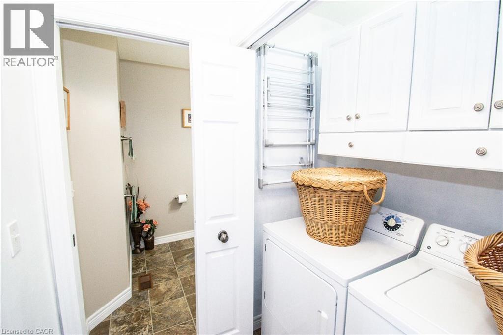 












108 FOREST Street E

,
Dunnville,




Ontario
N1A1N8

