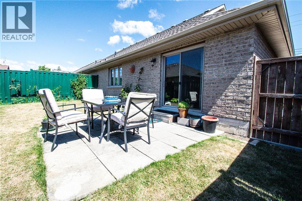 












108 FOREST Street E

,
Dunnville,




Ontario
N1A1N8

